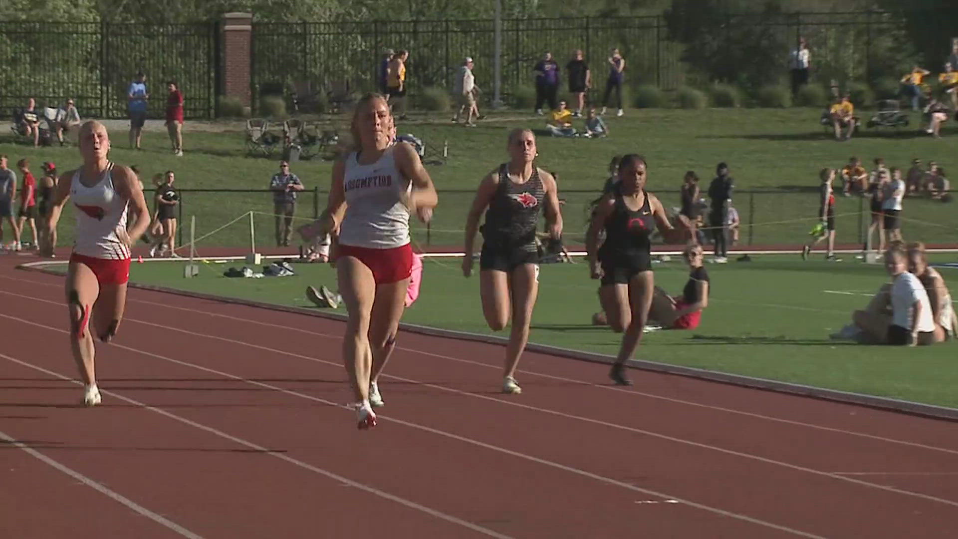 We've got highlights from district 4A, 3A and the Western Big Six.