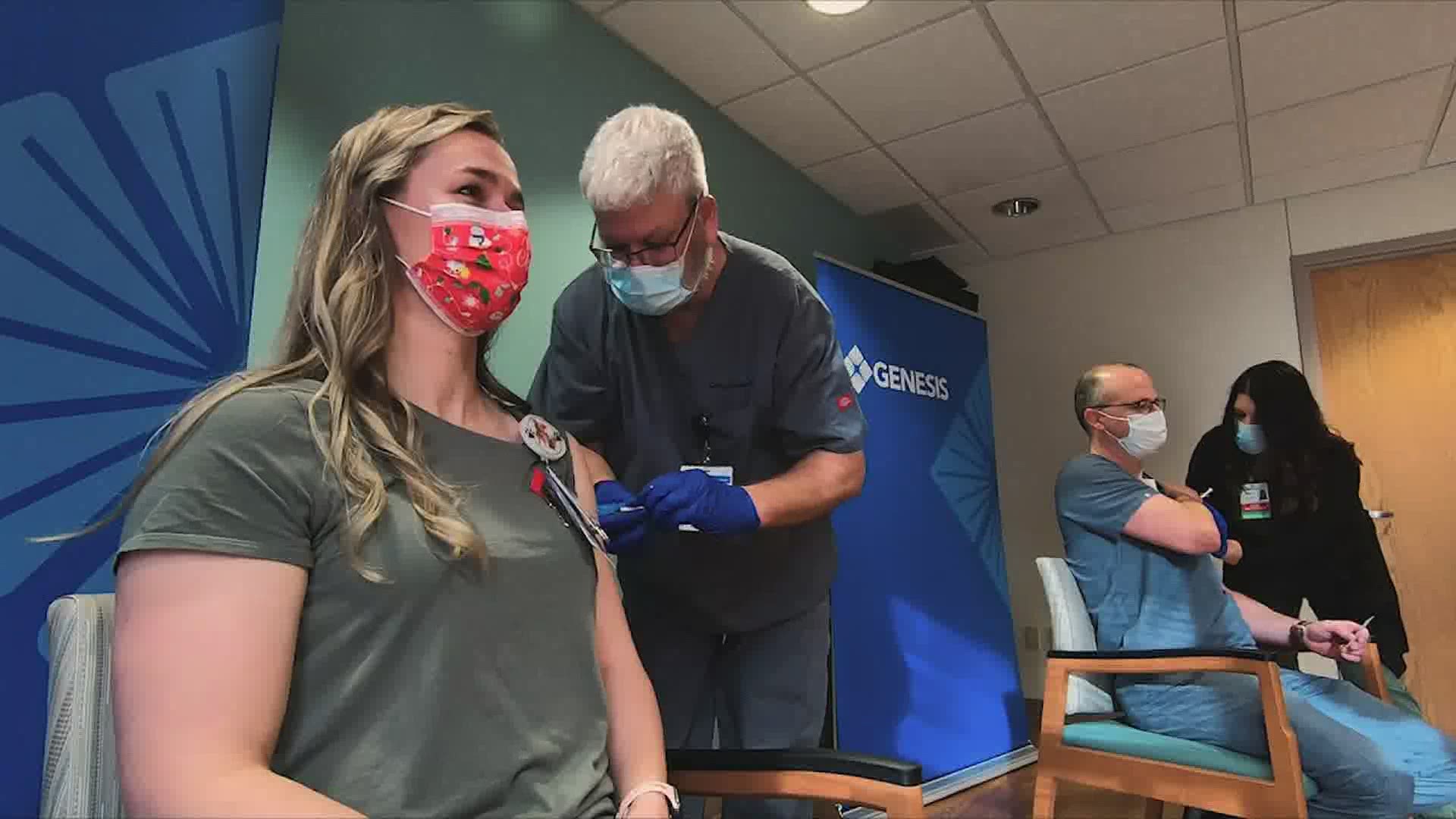 Nearly 1,000 doses arrive at Genesis East in Davenport Tuesday morning; 50 doctors, nurses and other workers receive the first shots