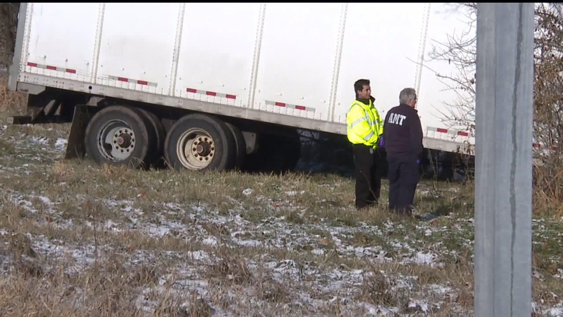 Ice causes semi to crash into tree line in I-280 in Rock Island