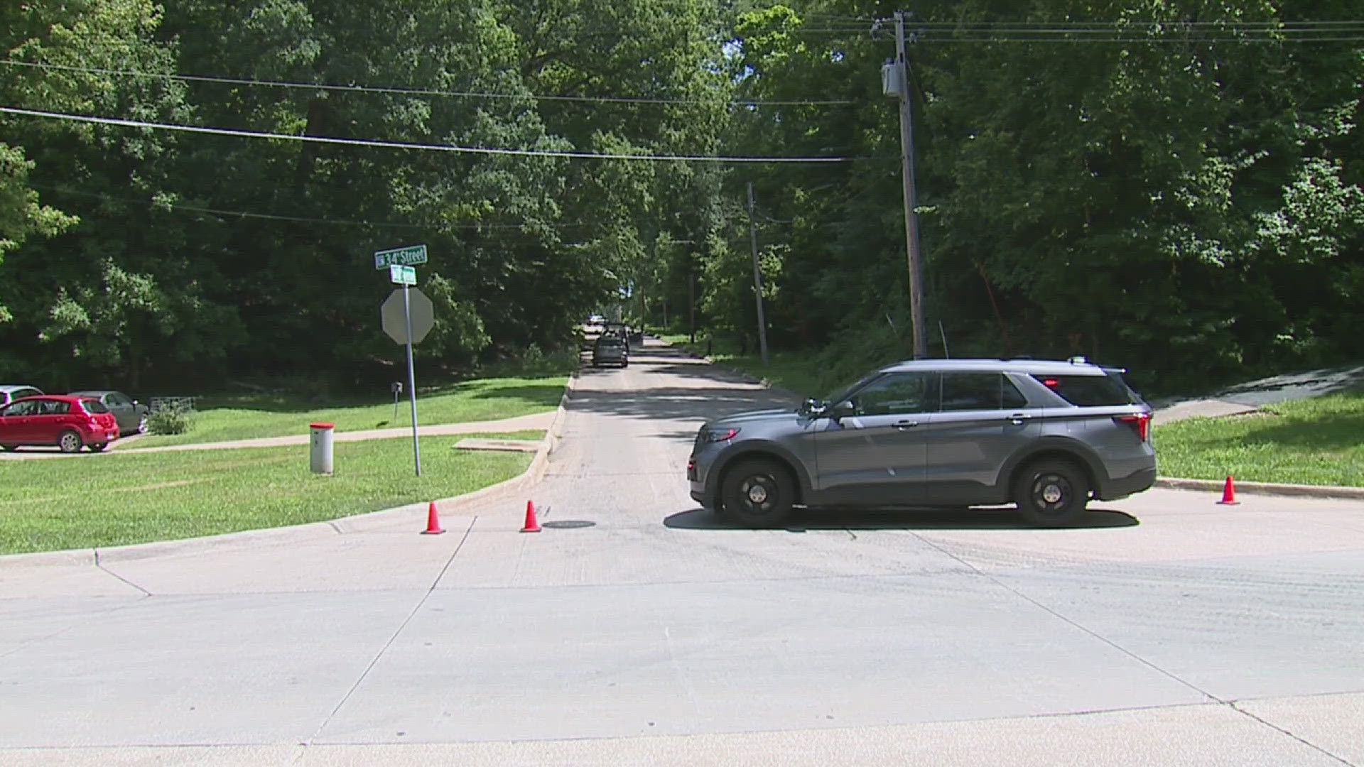 Moline Dispatch Police: Stalking suspect fired at Moline PD during arrest, hit police ...