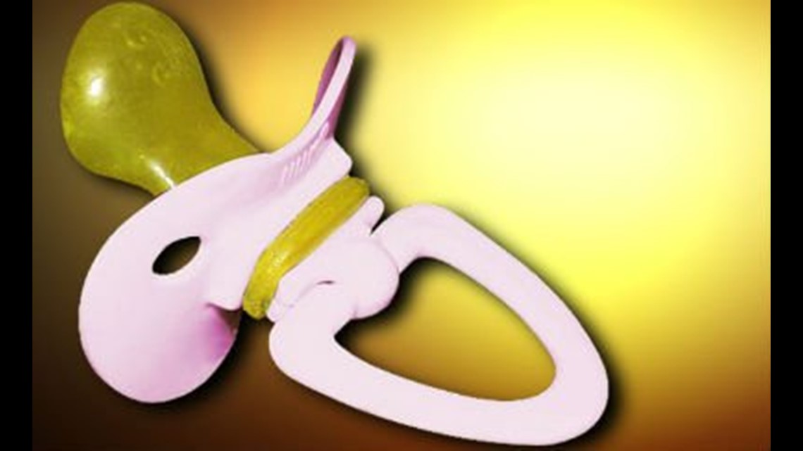 Study says baby’s spitcleaned pacifier is OK