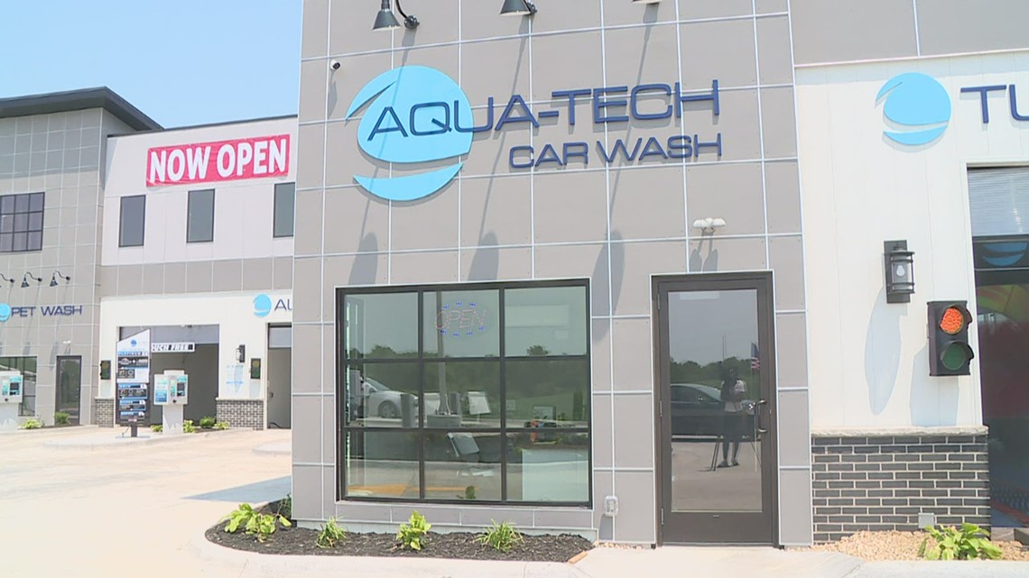 A Davenport Car Wash Collected Donations July 4th Weekend for the Honor