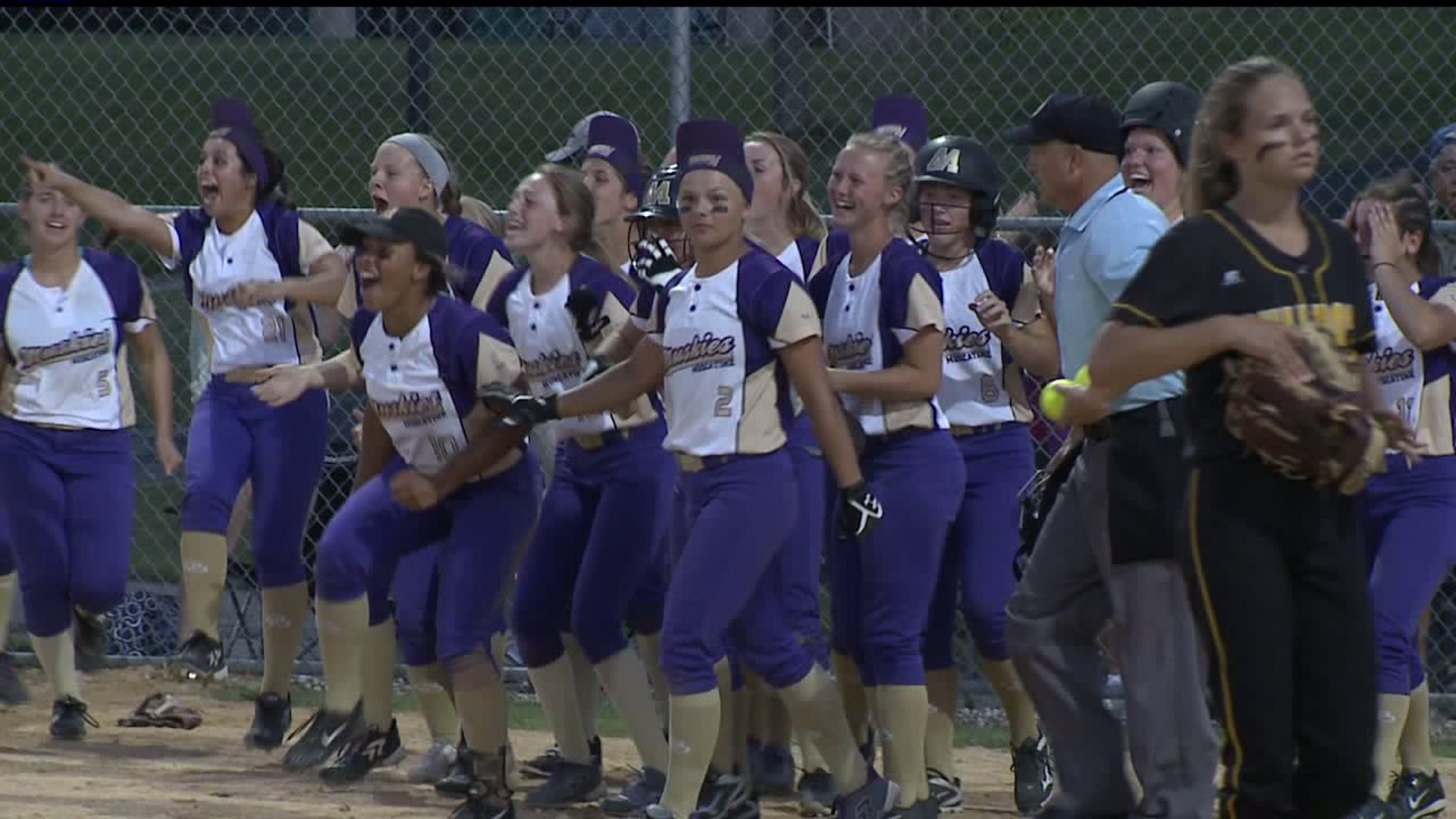 Muscatine Sb comes back to beat Bettendorf