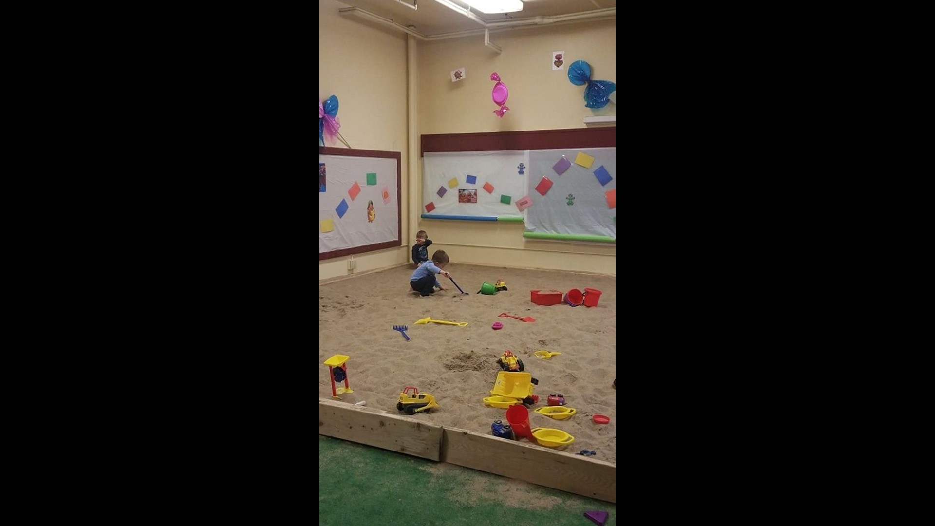 Indoor sandbox open for winter at Davenport Roosevelt Community Center