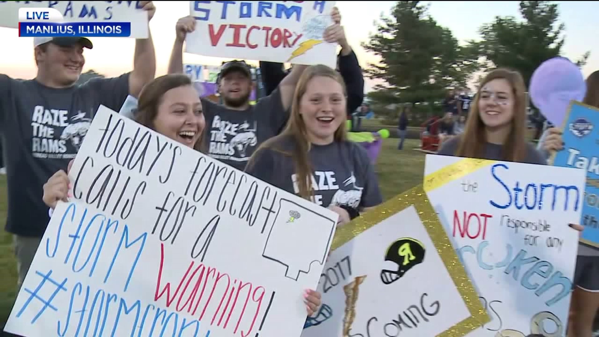 Students Win Prizes From Manlius Oil During Sign Contest
