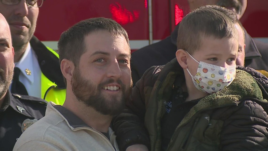 Eldridge Police Department swear in honorary kid officer