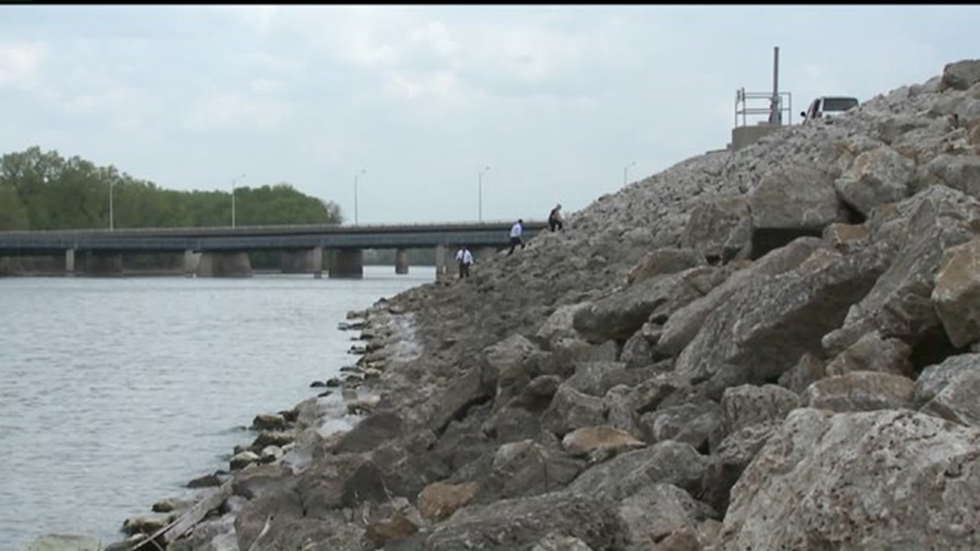 Body pulled from Mississippi River identified