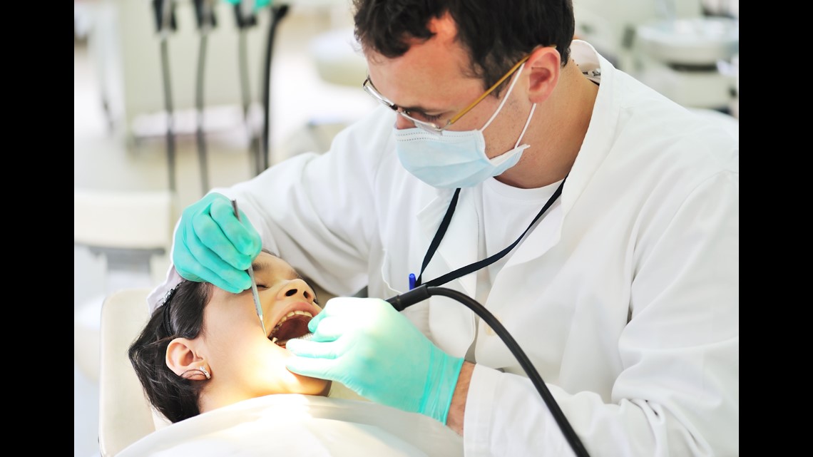 New Jersey dentist suspended after 1 patient dies, 14 others suffer heart infections