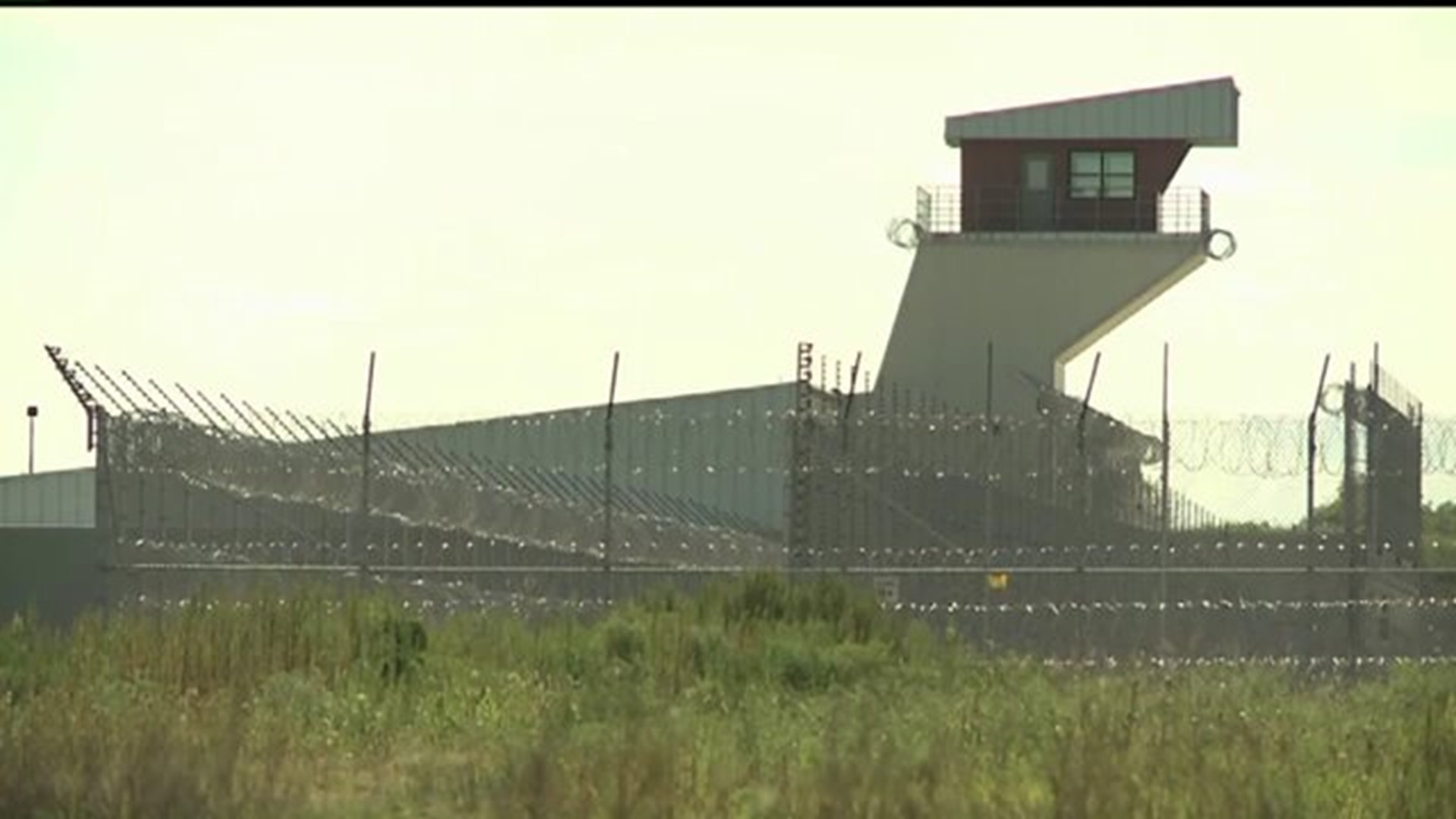Prisoners moved to new Iowa State Peniteniary