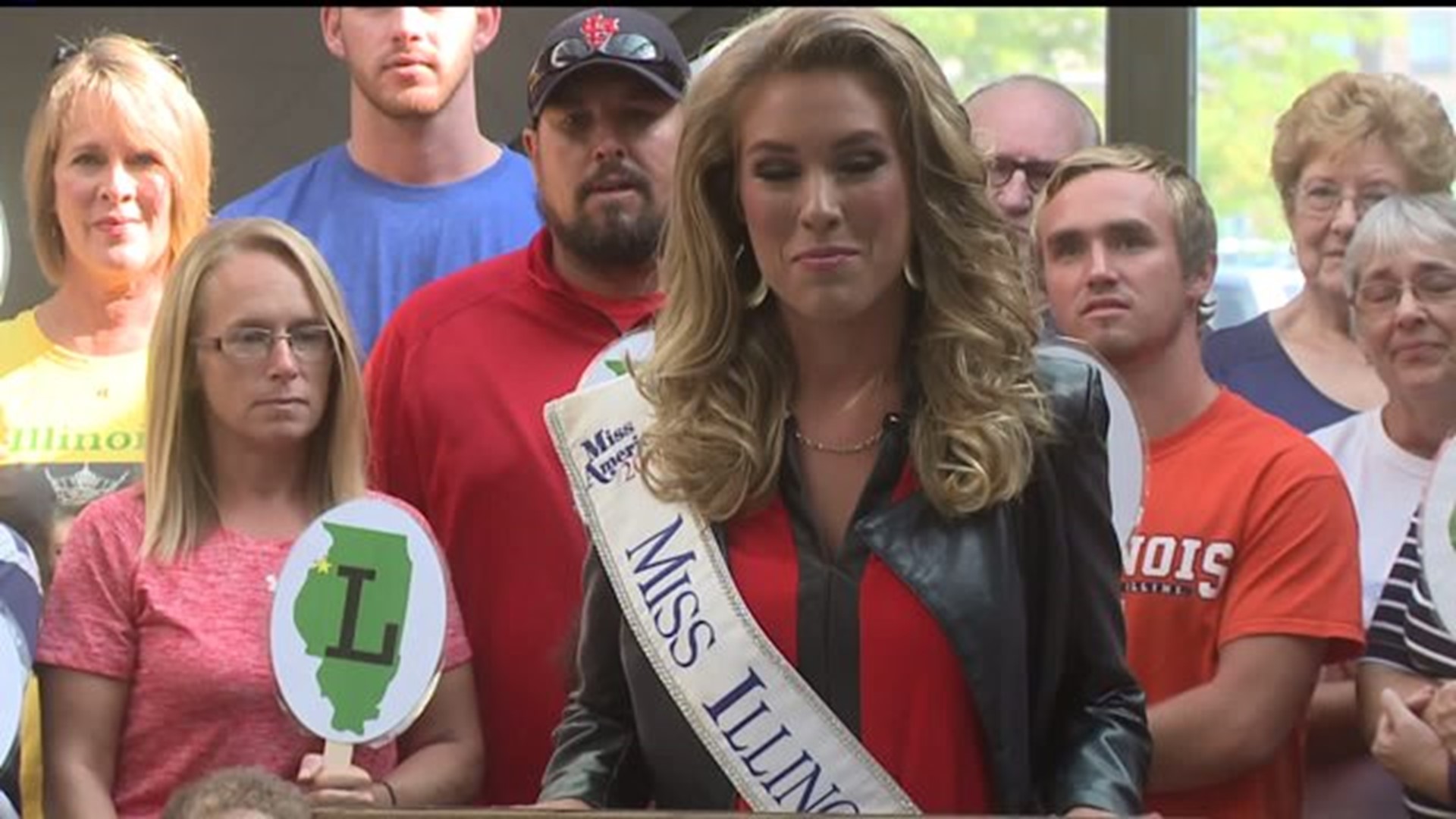 Miss Illinois heads to Miss America pageant