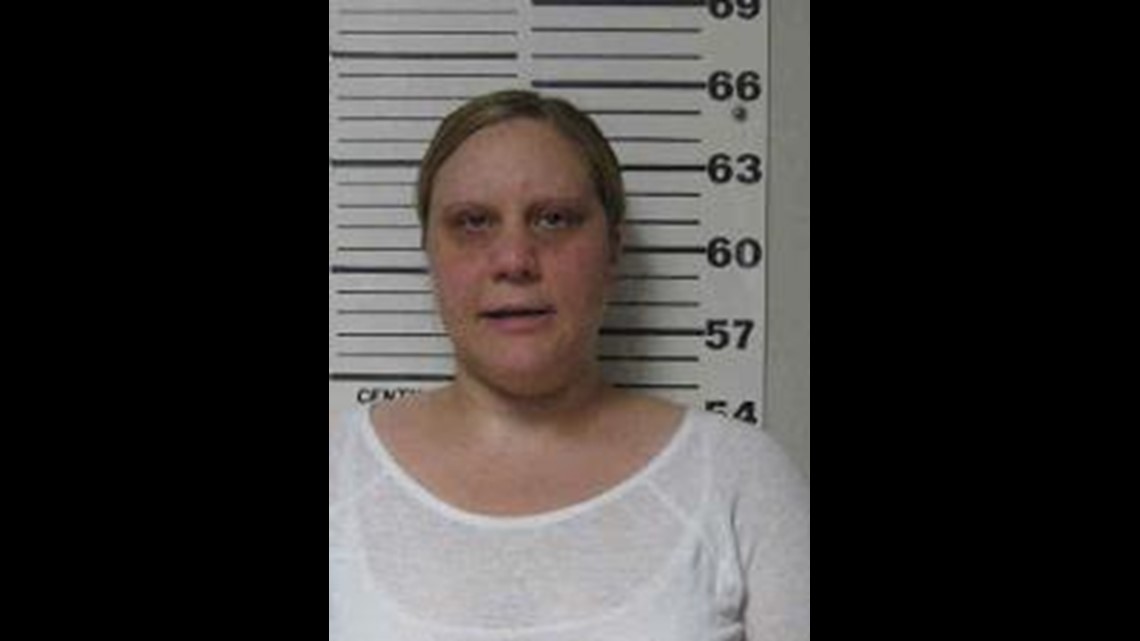 Mount Pleasant woman accused of stalking, burglary | wqad.com