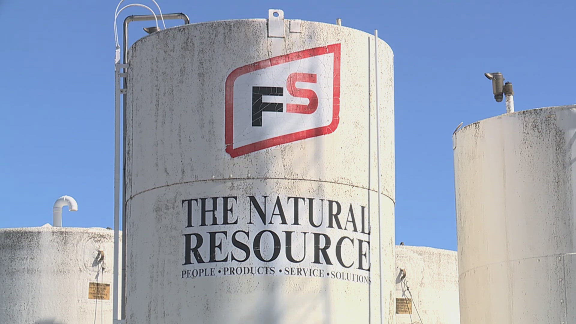 wqad.com - Marshawn Gunn - Illinois agriculture supplier debuts new building, discusses rising farming prices