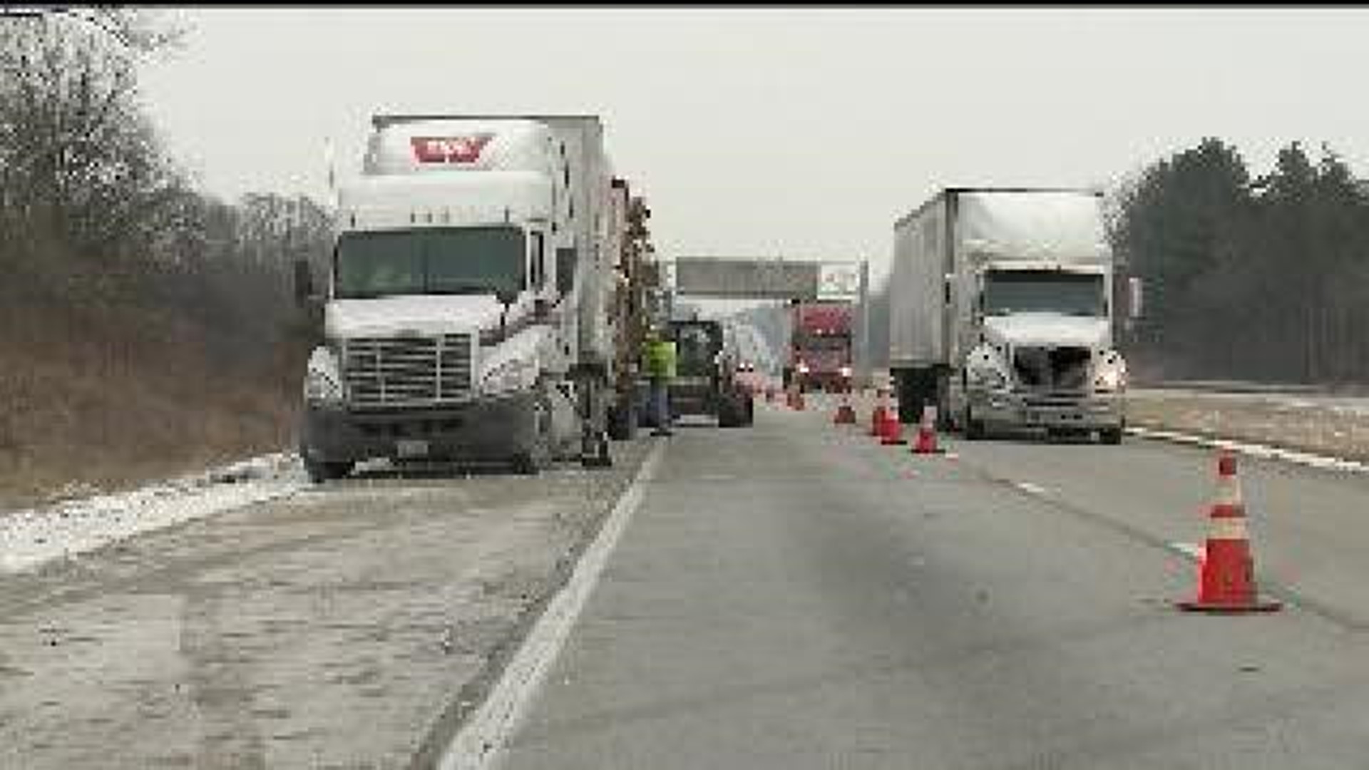 Crash on I-80 causes lane closure