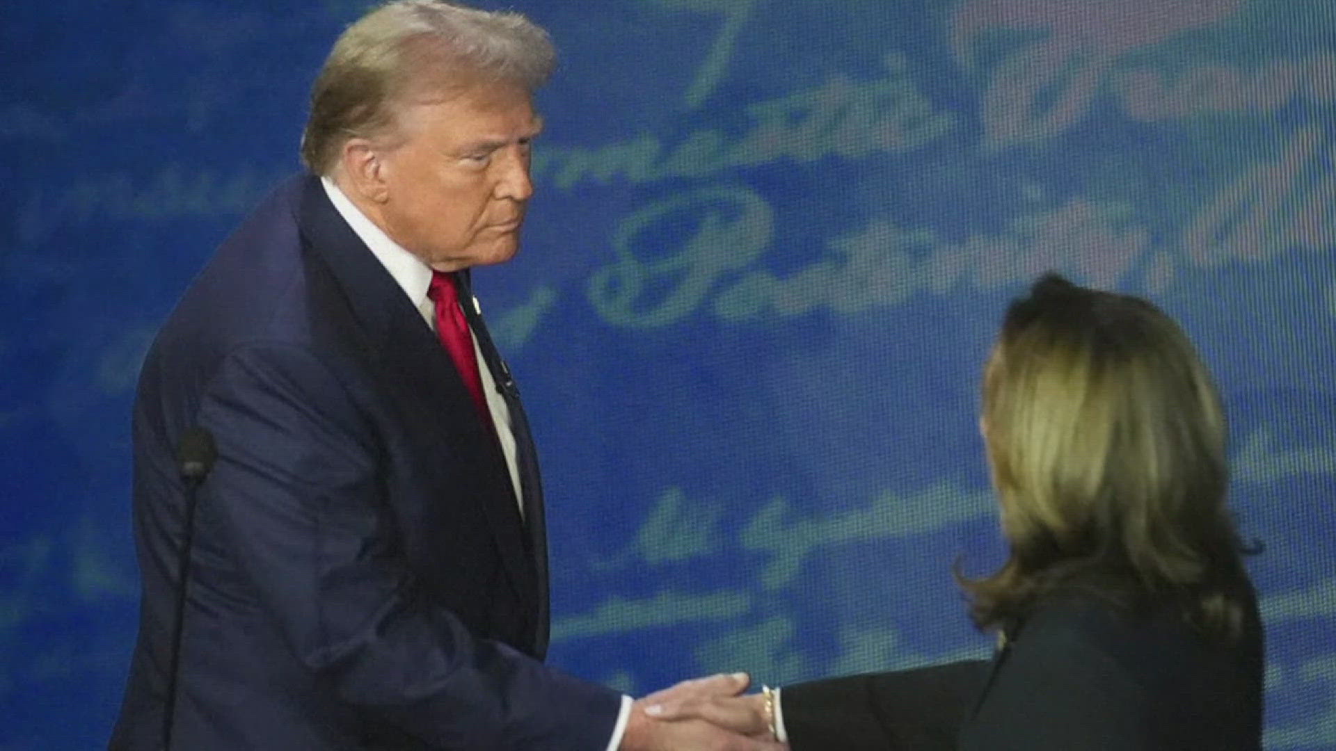 Trump paid a visit to Arizona while Harris stumped in North Carolina.