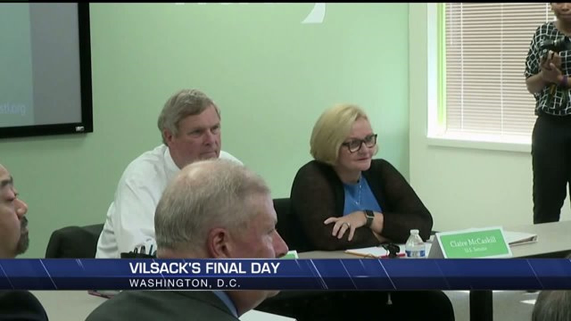 Tom Vilsack`s final day