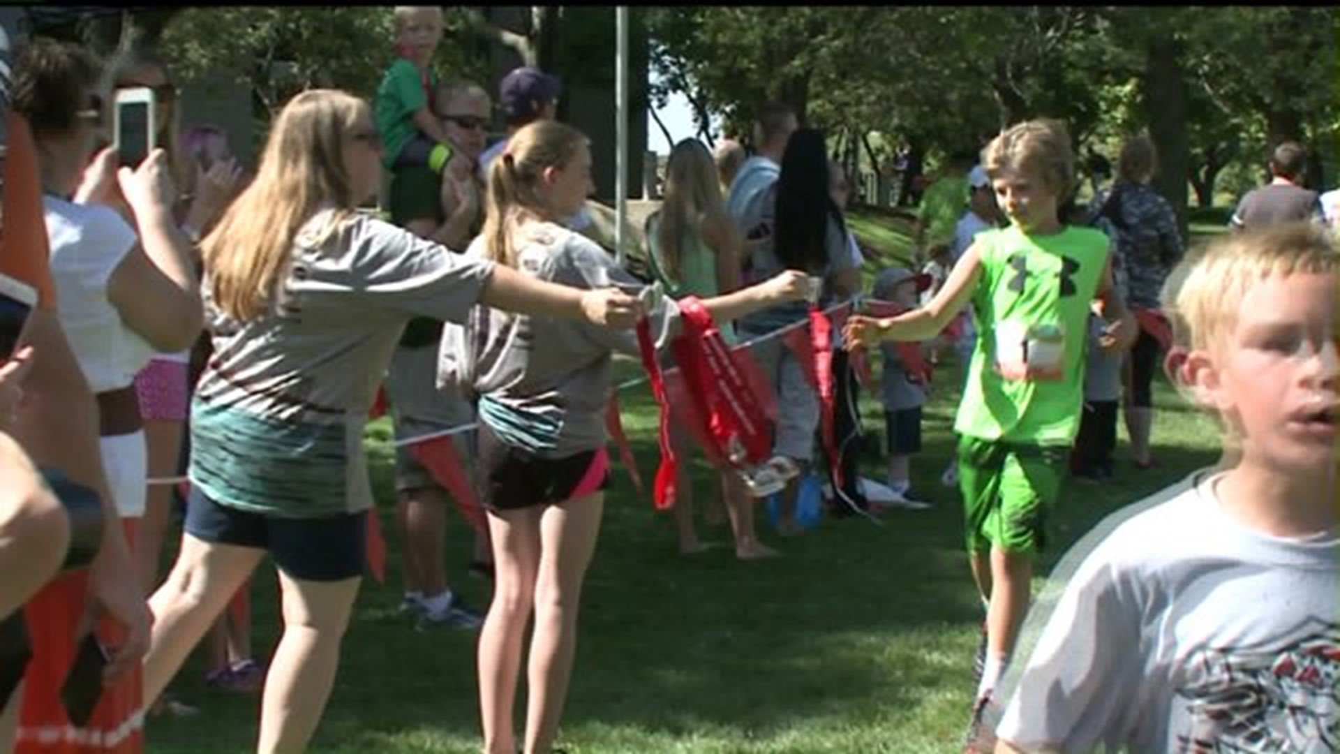 Kids Helps Kick Off Marathon Weekend
