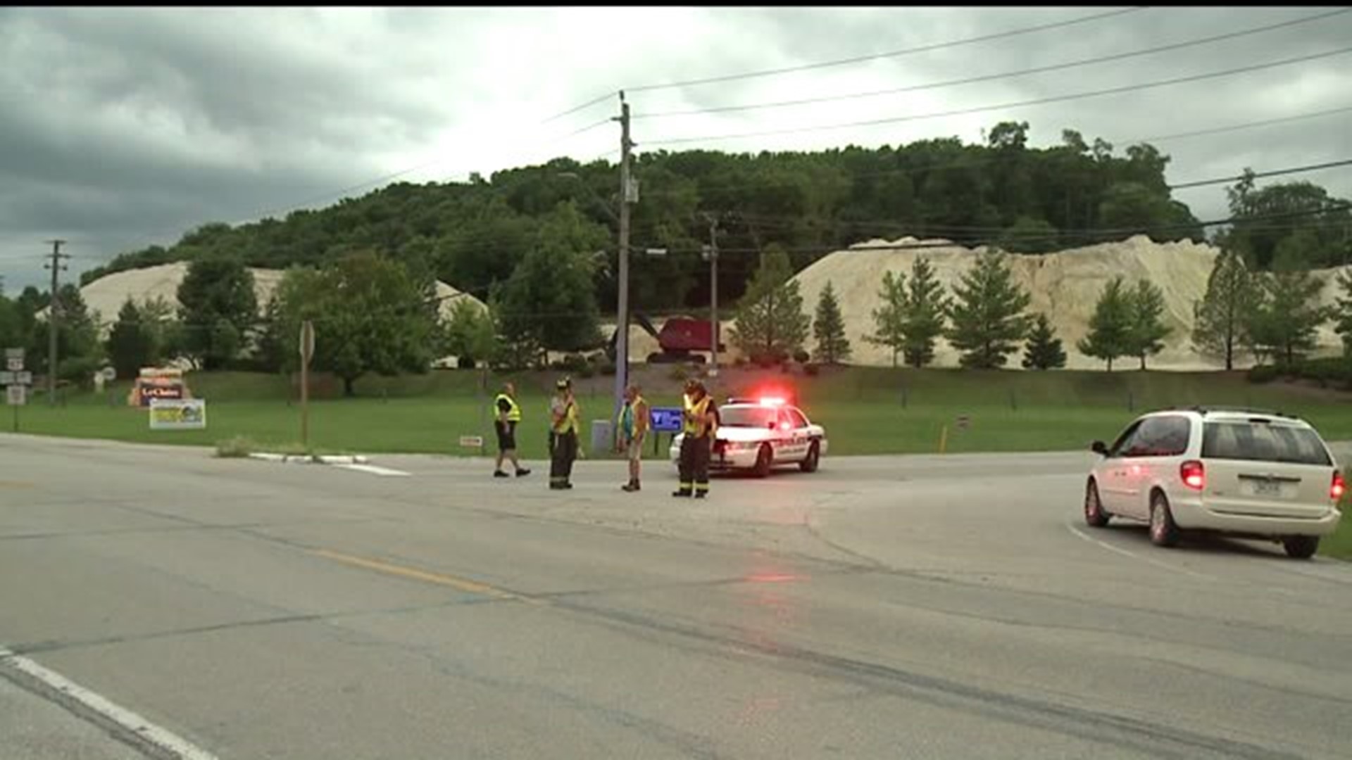 Two dead in LeClaire motorcycle crash