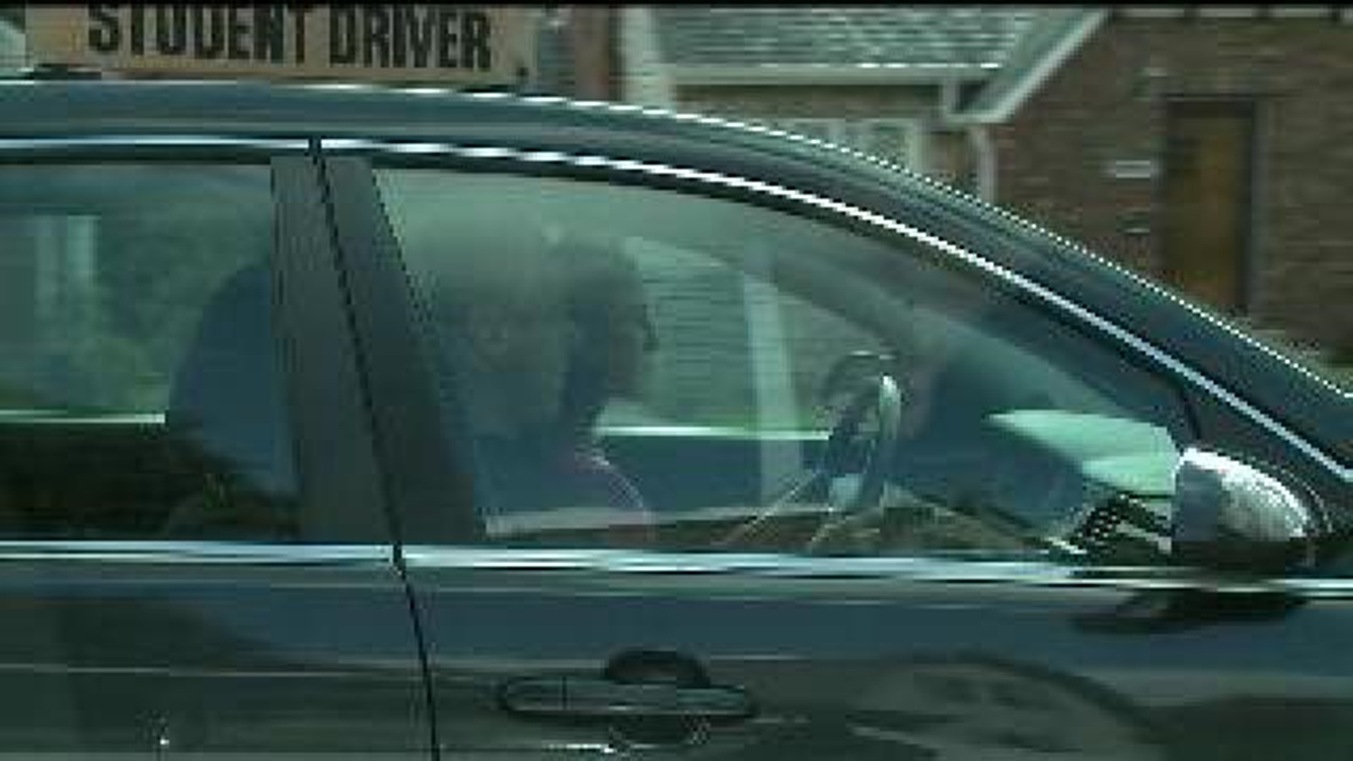 Teen Driving Deaths Down in Illinois