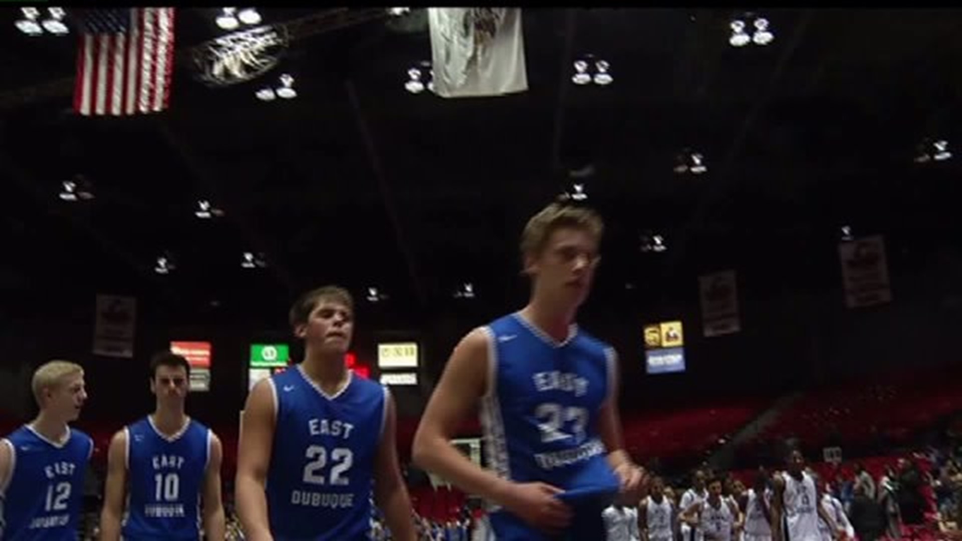 East Dubuque ends historic season in the Elite 8