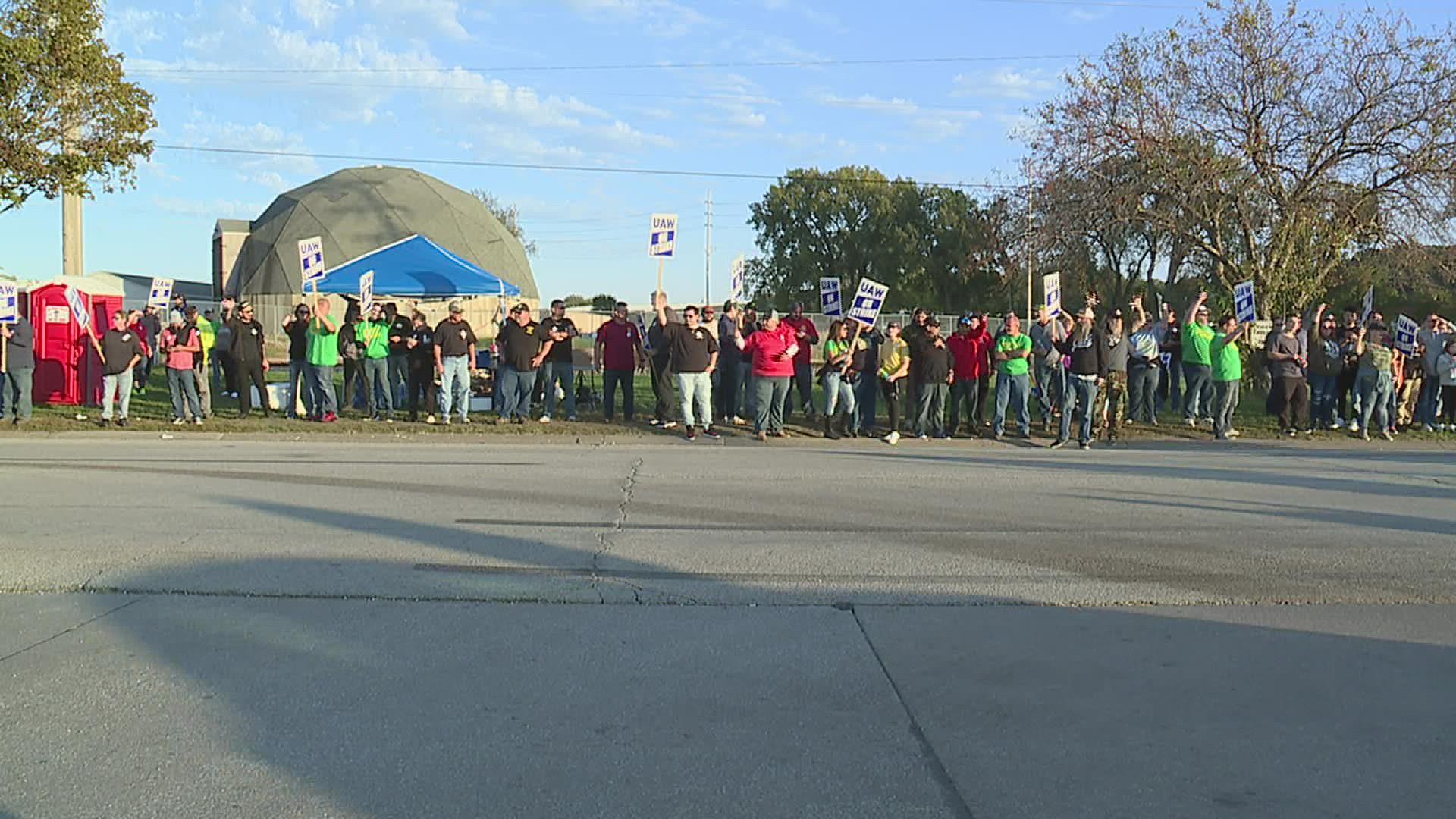UAW workers from different states joined the picket liens in East Moline to support John Deere strikers.