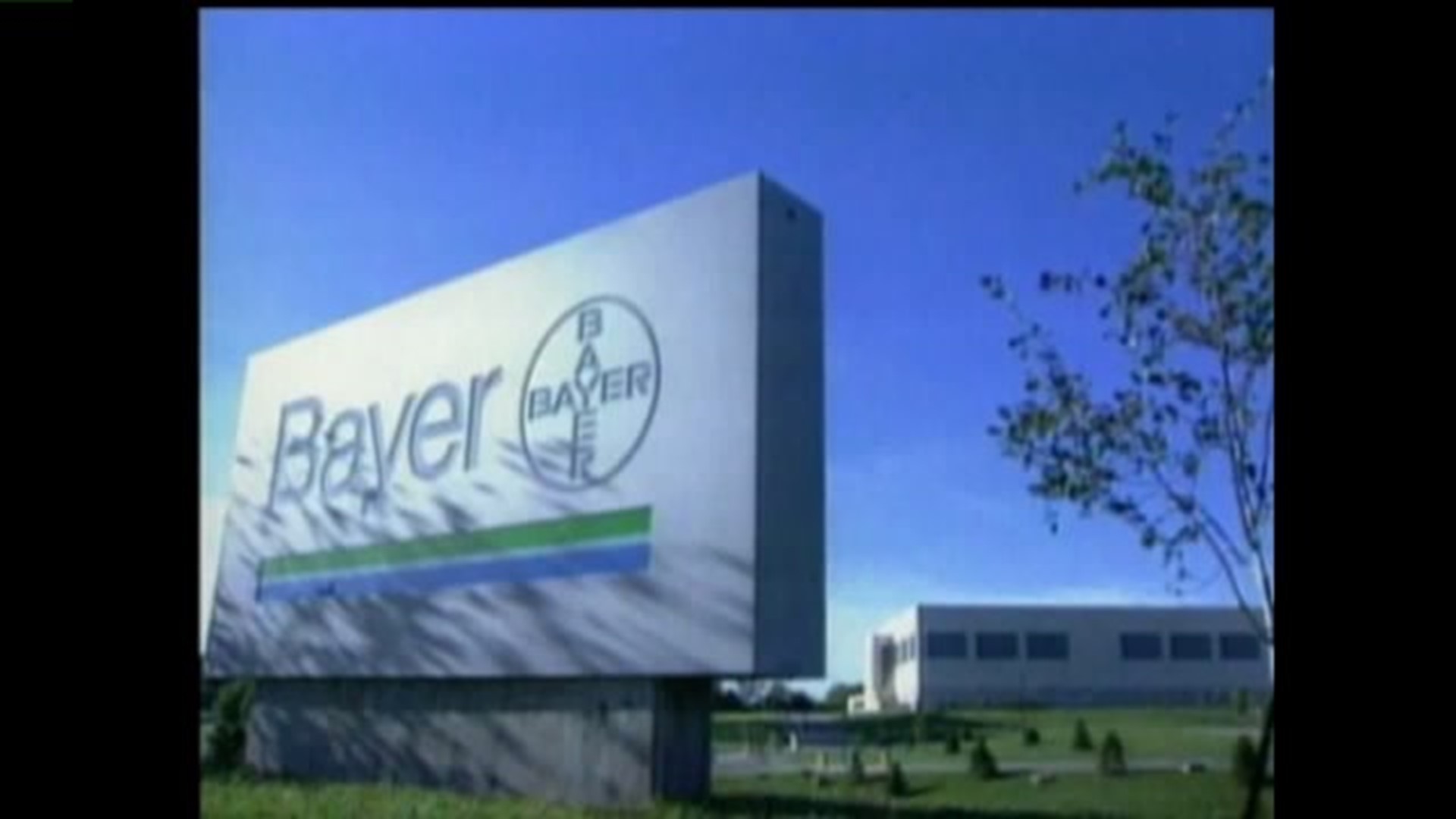 Bayer proposes Monsanto merger