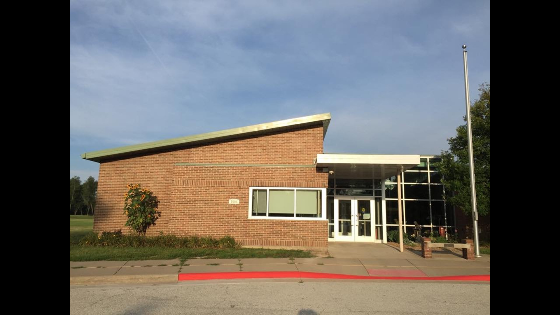 Coal Valley elementary school on lockdown