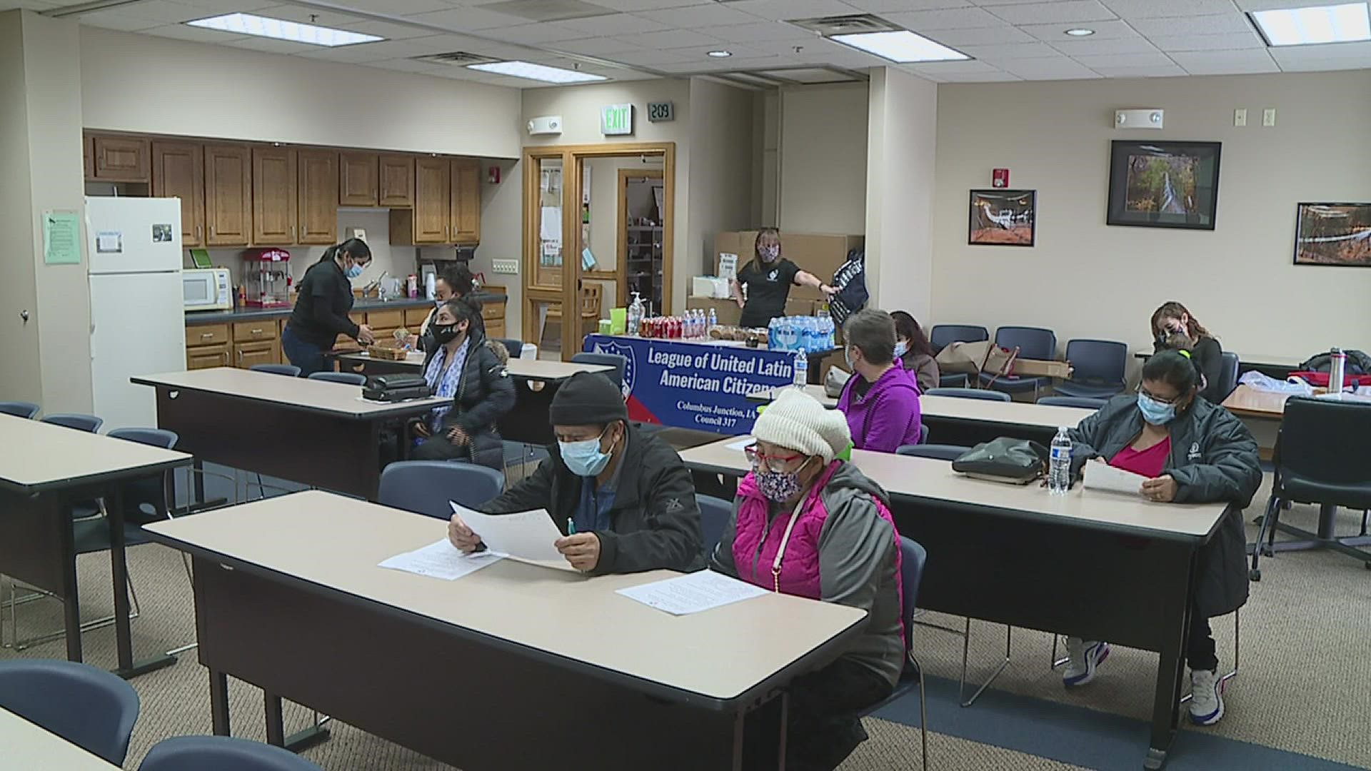 With a week to go before the Feb. 7 Iowa caucus, LULAC Council 317 in Columbus Junction hosted "What is a caucus?" to encourage more Latinos to attend.