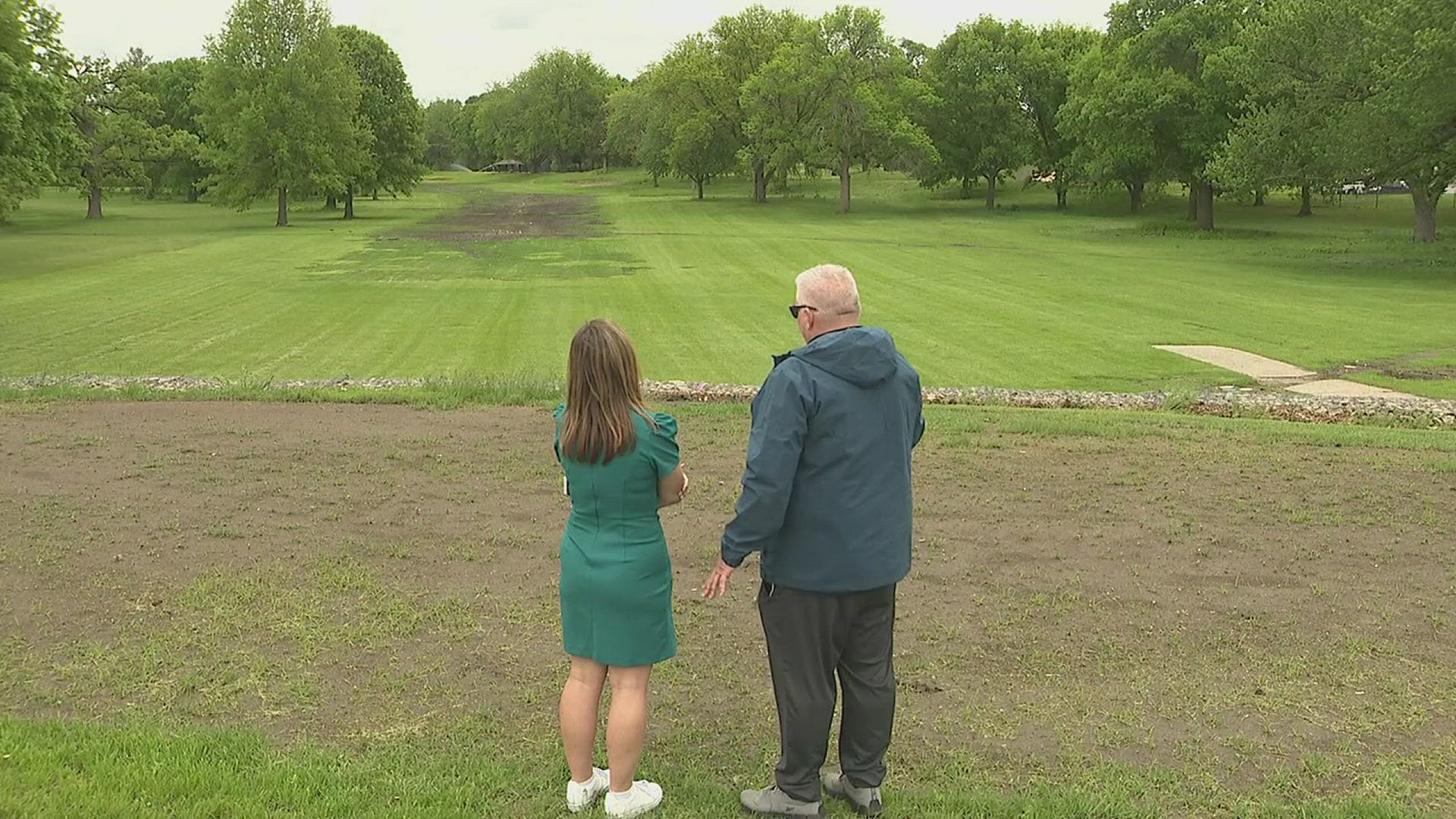 Crews are working to get the course reopened, which closed in 2018, in a few months as a nine hole course.