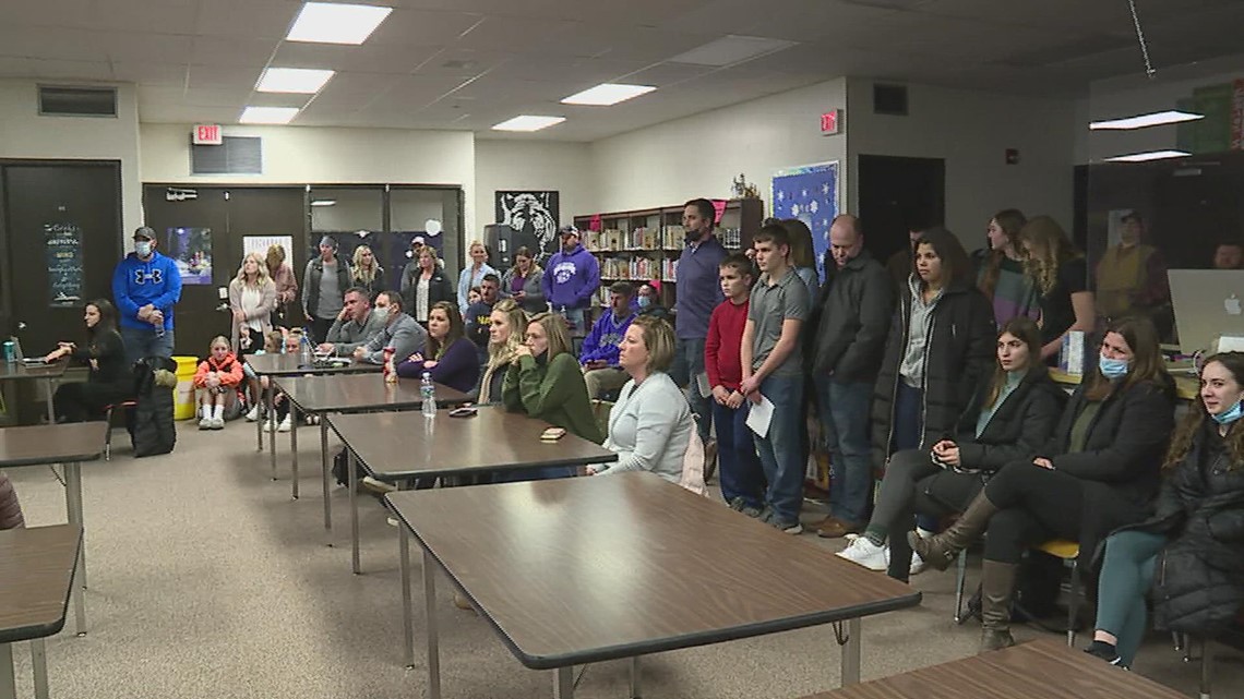 Sherrard School District opts for maskoptional policy