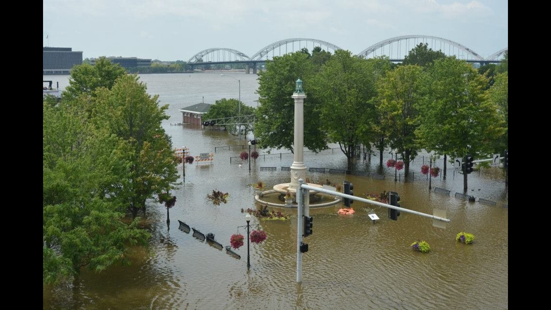 3 Years Later: A Look Back On The 2019 Davenport Flood | Wqad.com