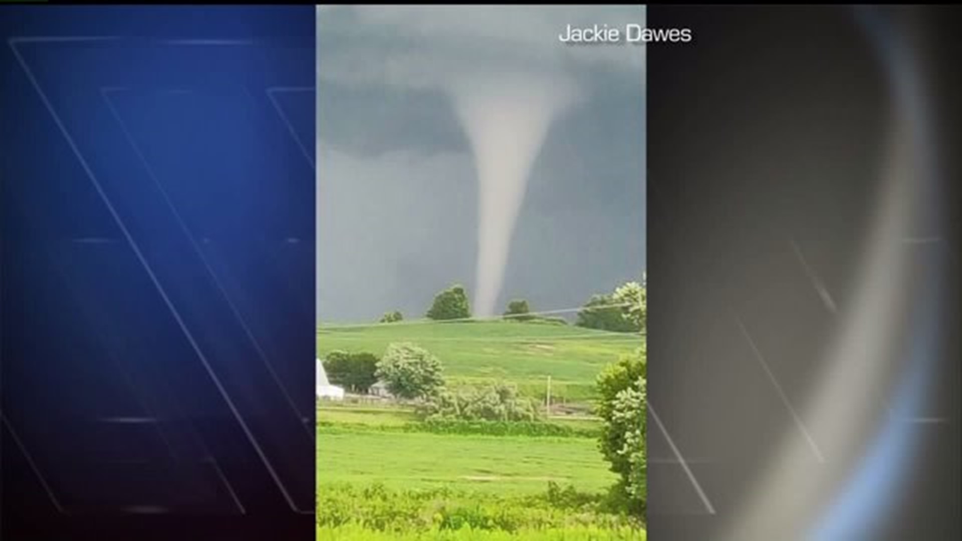 Tornado touches down in central Iowa