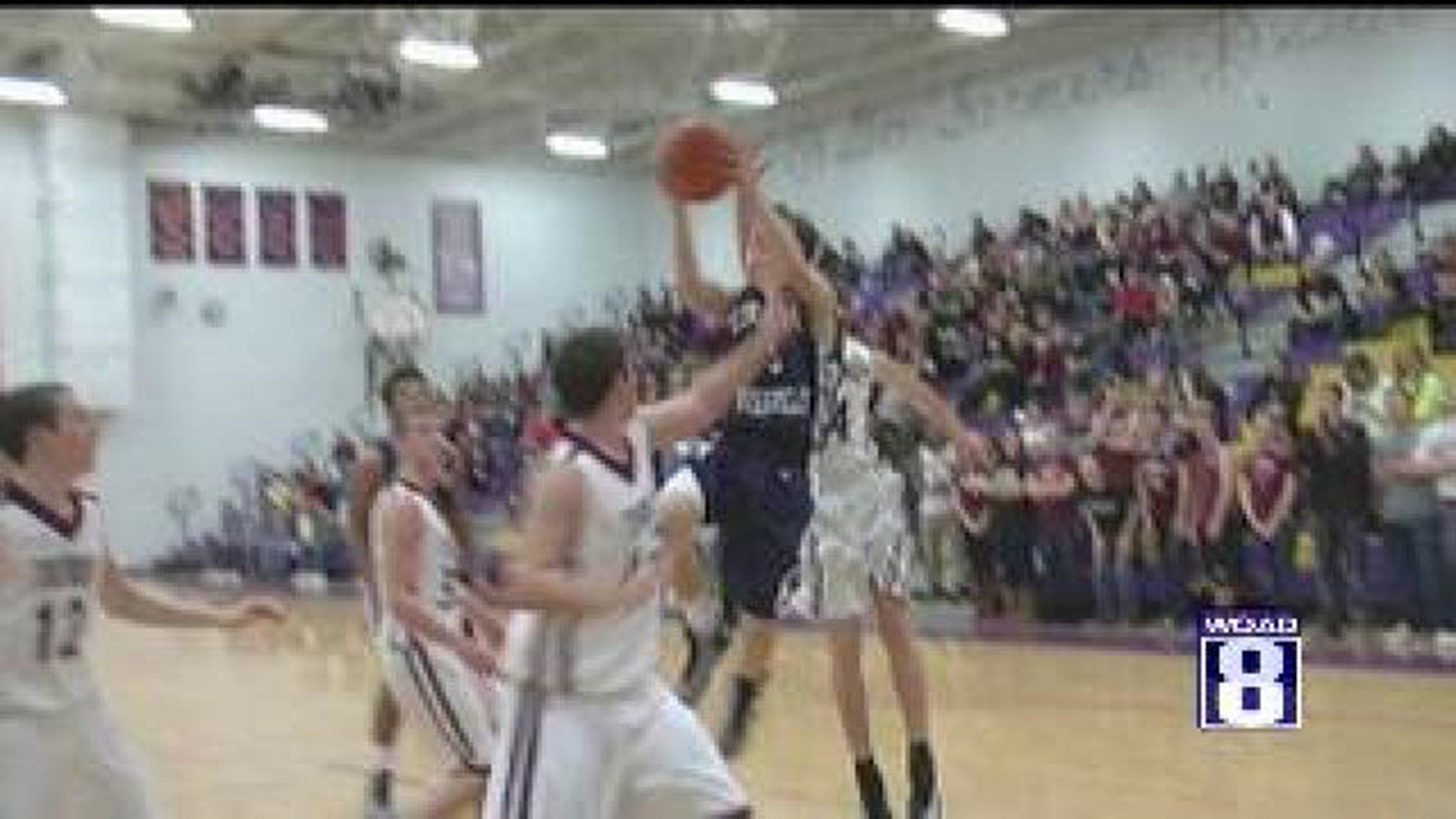 Monmouth-Roseville Cruises in Sectional Opener