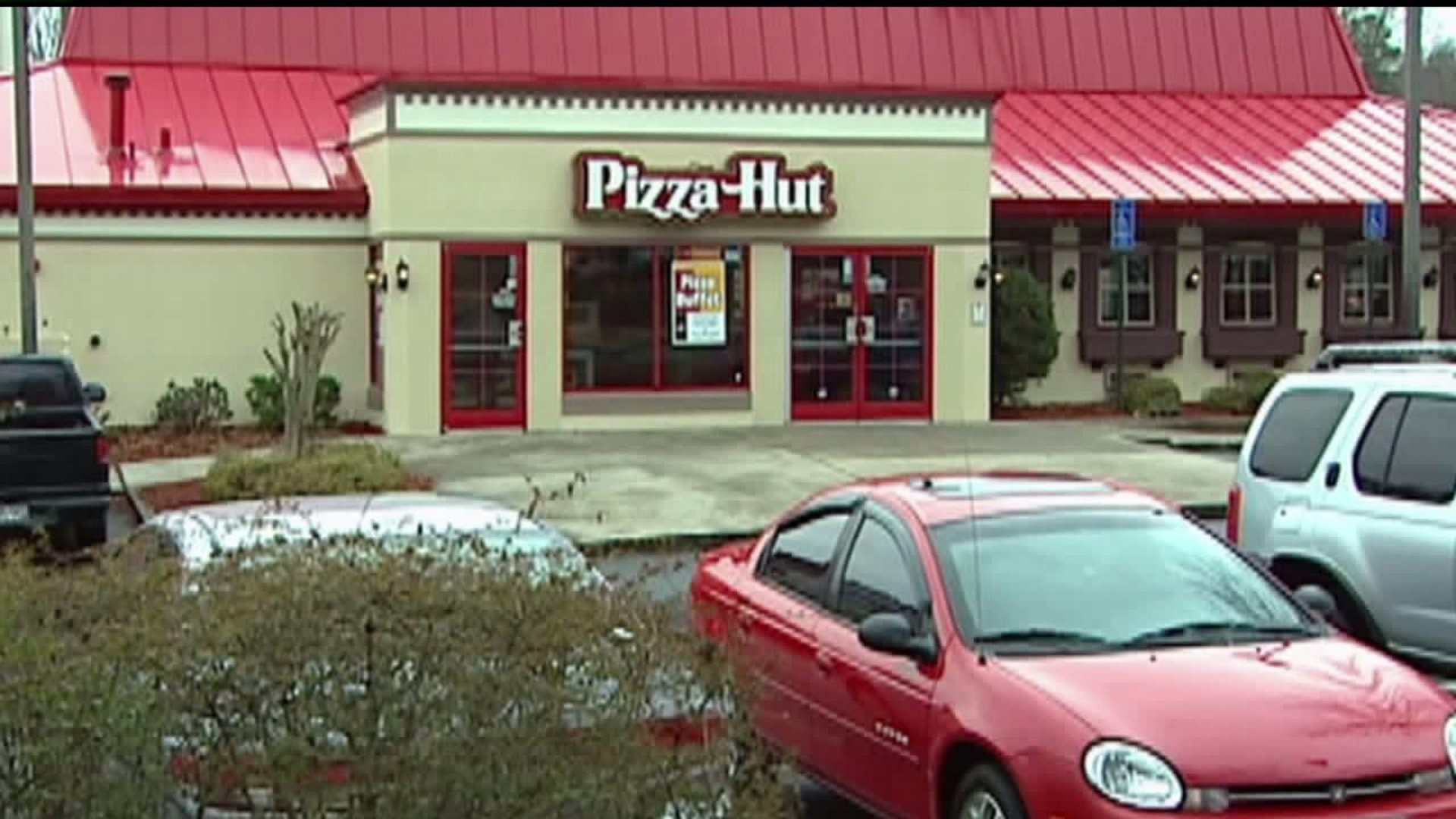 Pizza Hut hiring delivery drivers