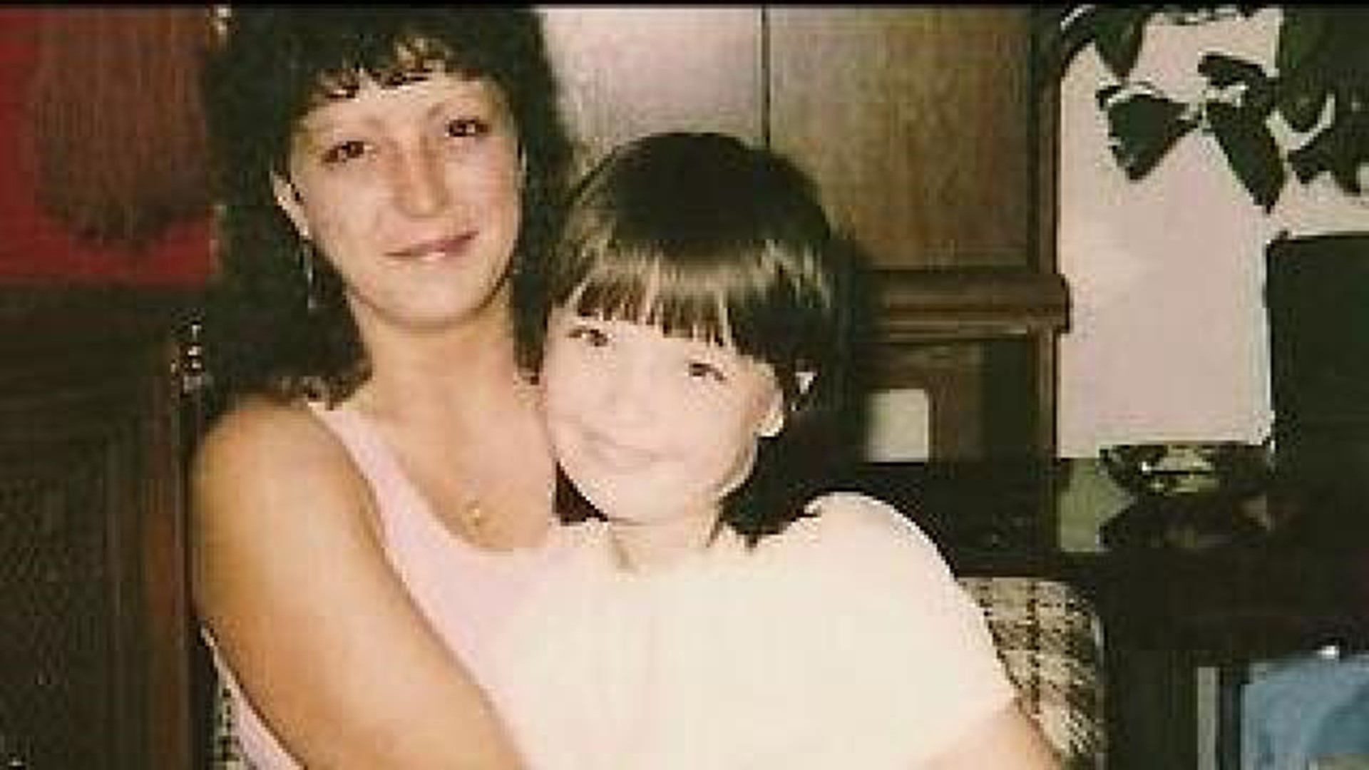 Quad City Woman Finds Mother After 25 Years