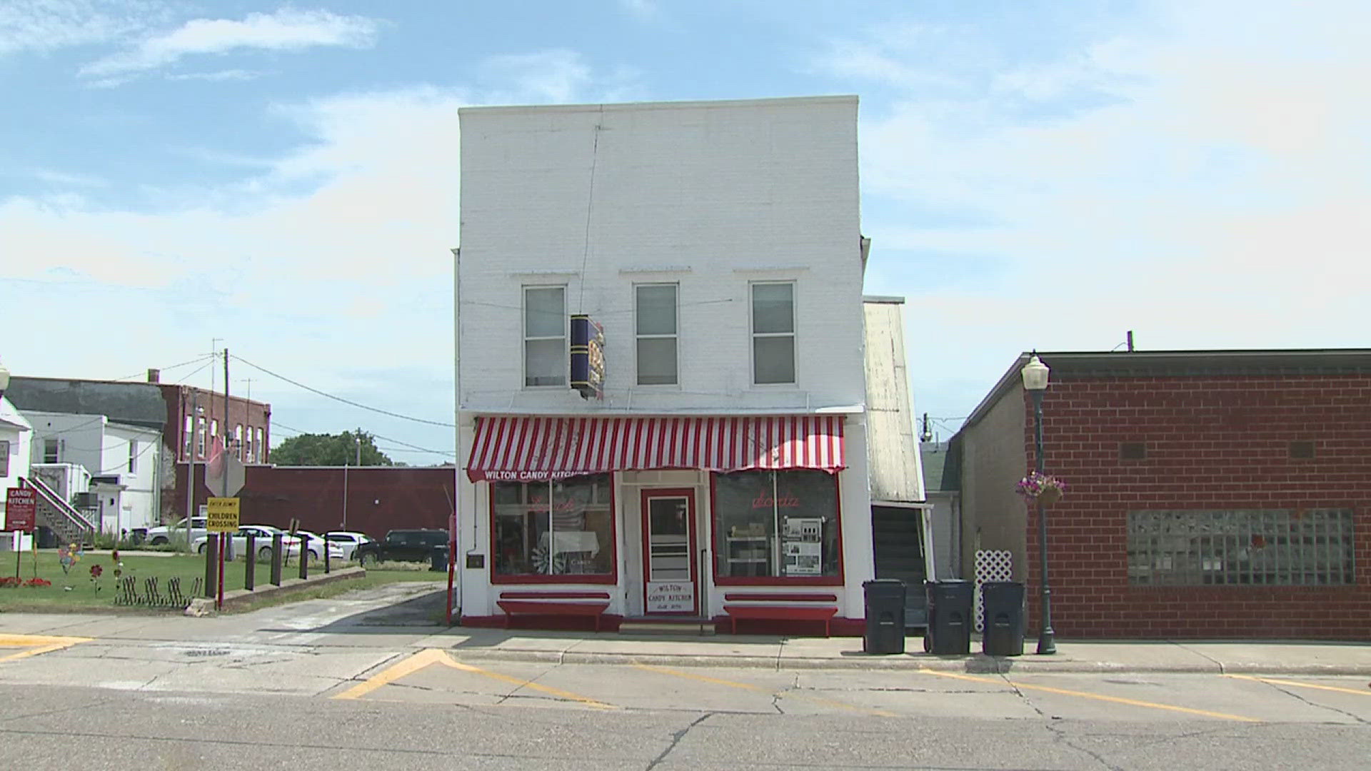 The shop has been open since 1860.