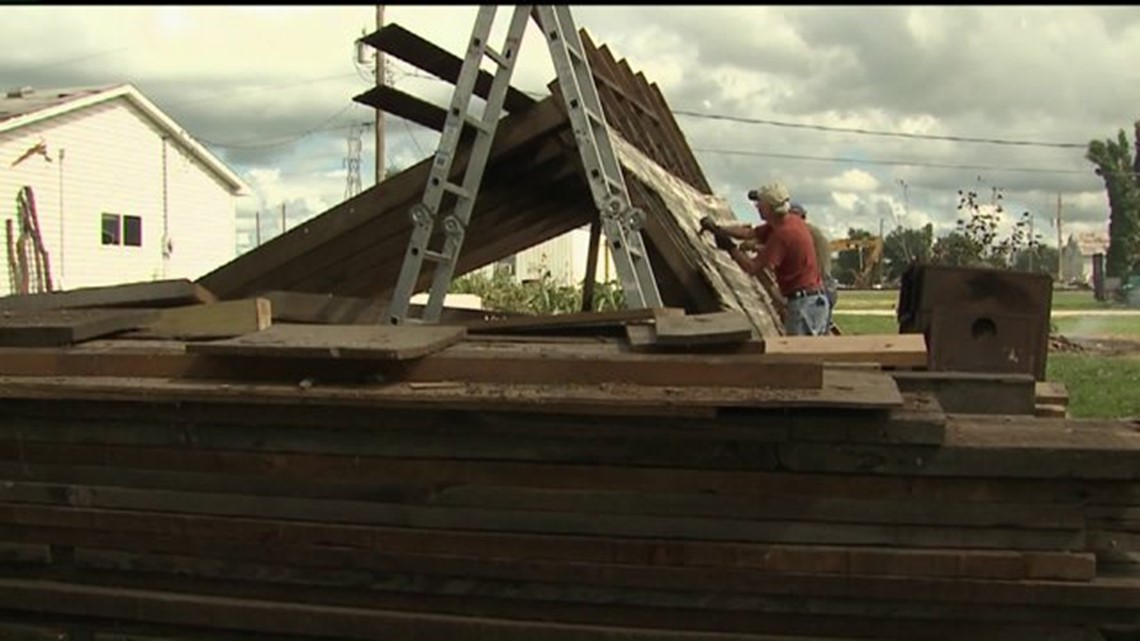 Cameron, Illinois pleads for help after devastating tornado