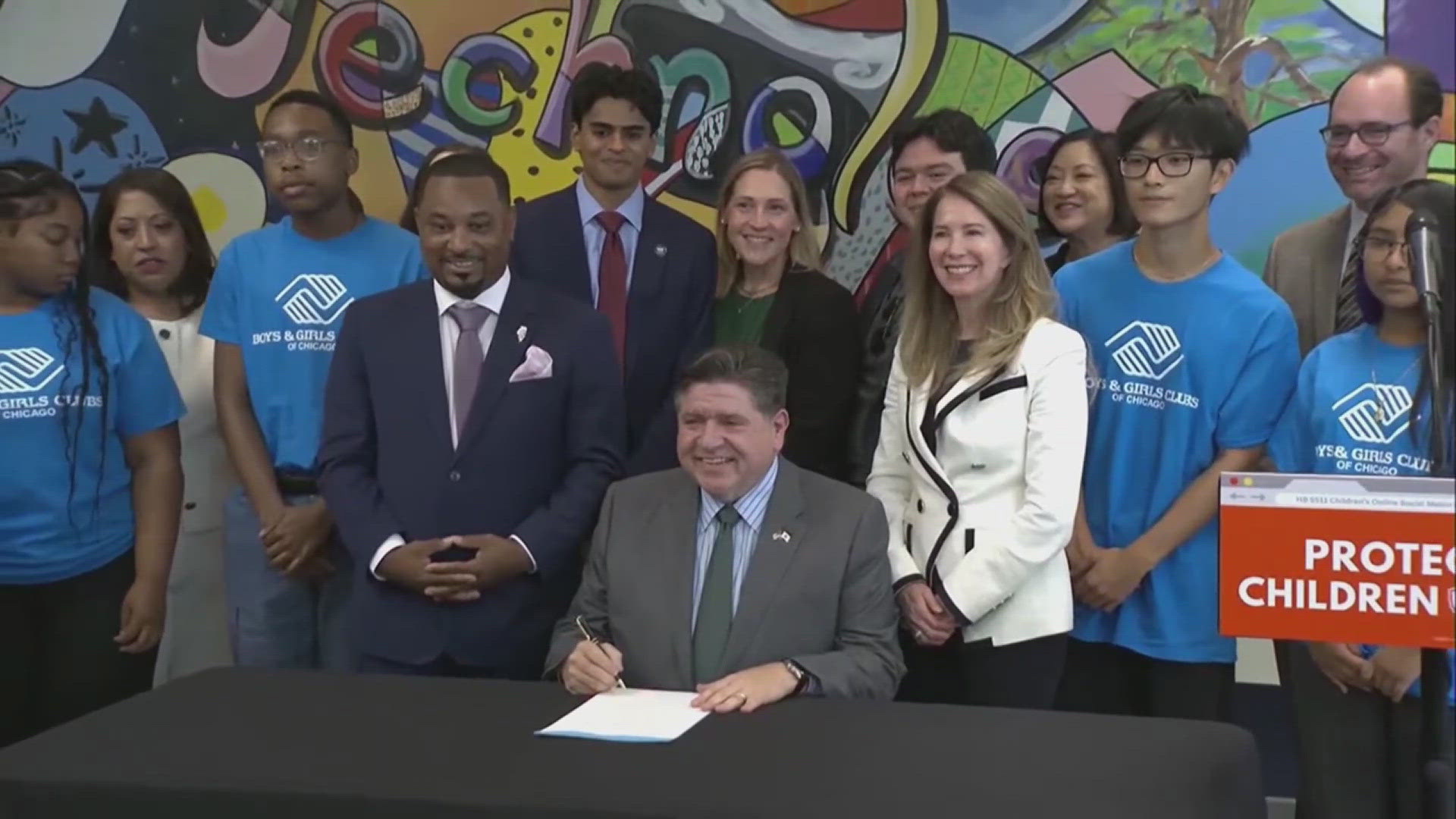 Pritzker signs law regulating how social media platforms interact with ...