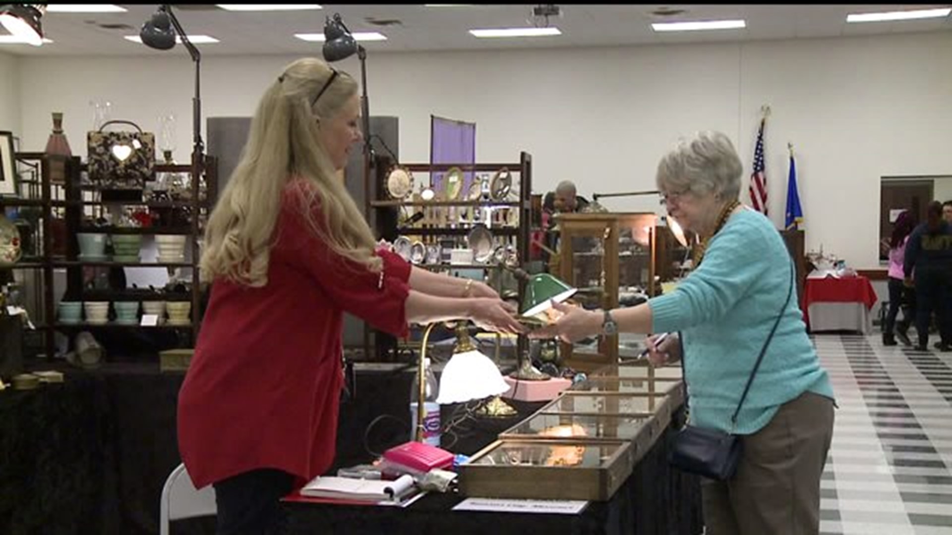 59th Annual Antique Show in Rock Island