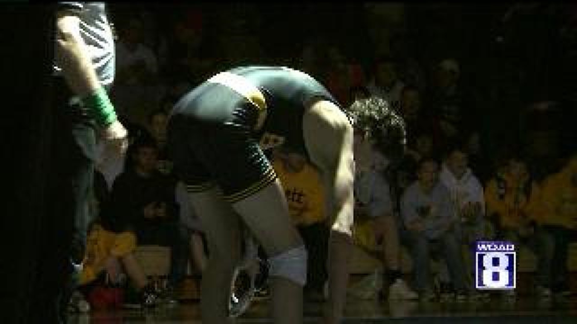 Bettendorf Bests PV on the Mats