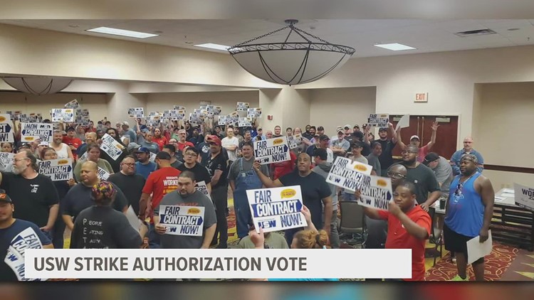 WATCH: USW members hold Arconic strike authorization vote