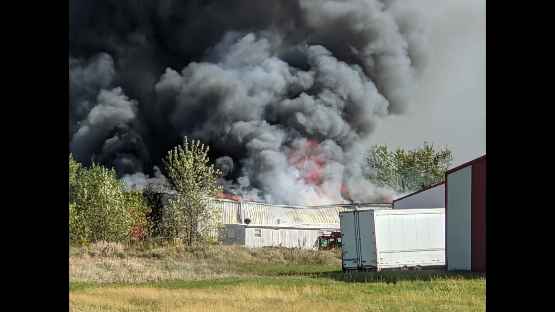 Fire Breaks Out At Colona, IL Property After Propane Tanks Explode ...