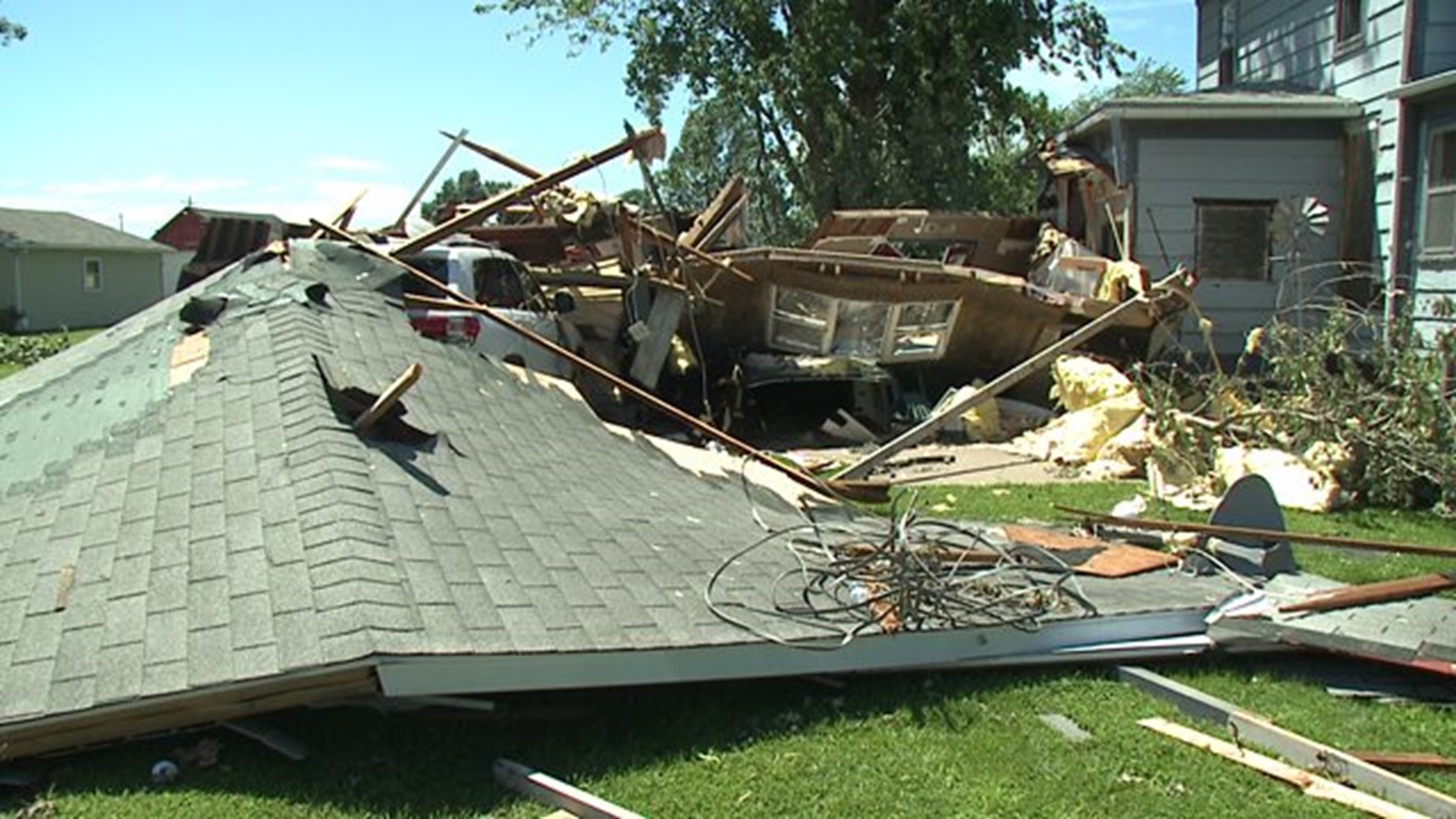 Cameron homeowners picking up after tornado damage