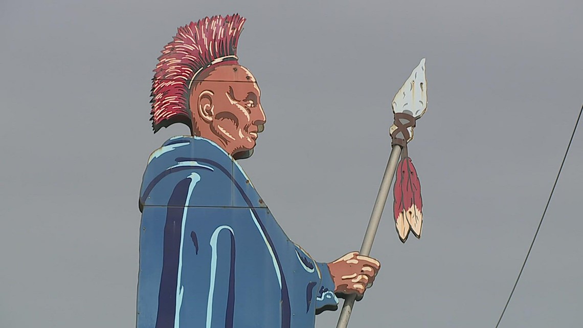 Group opposes donation of Black Hawk statue in Rock Island