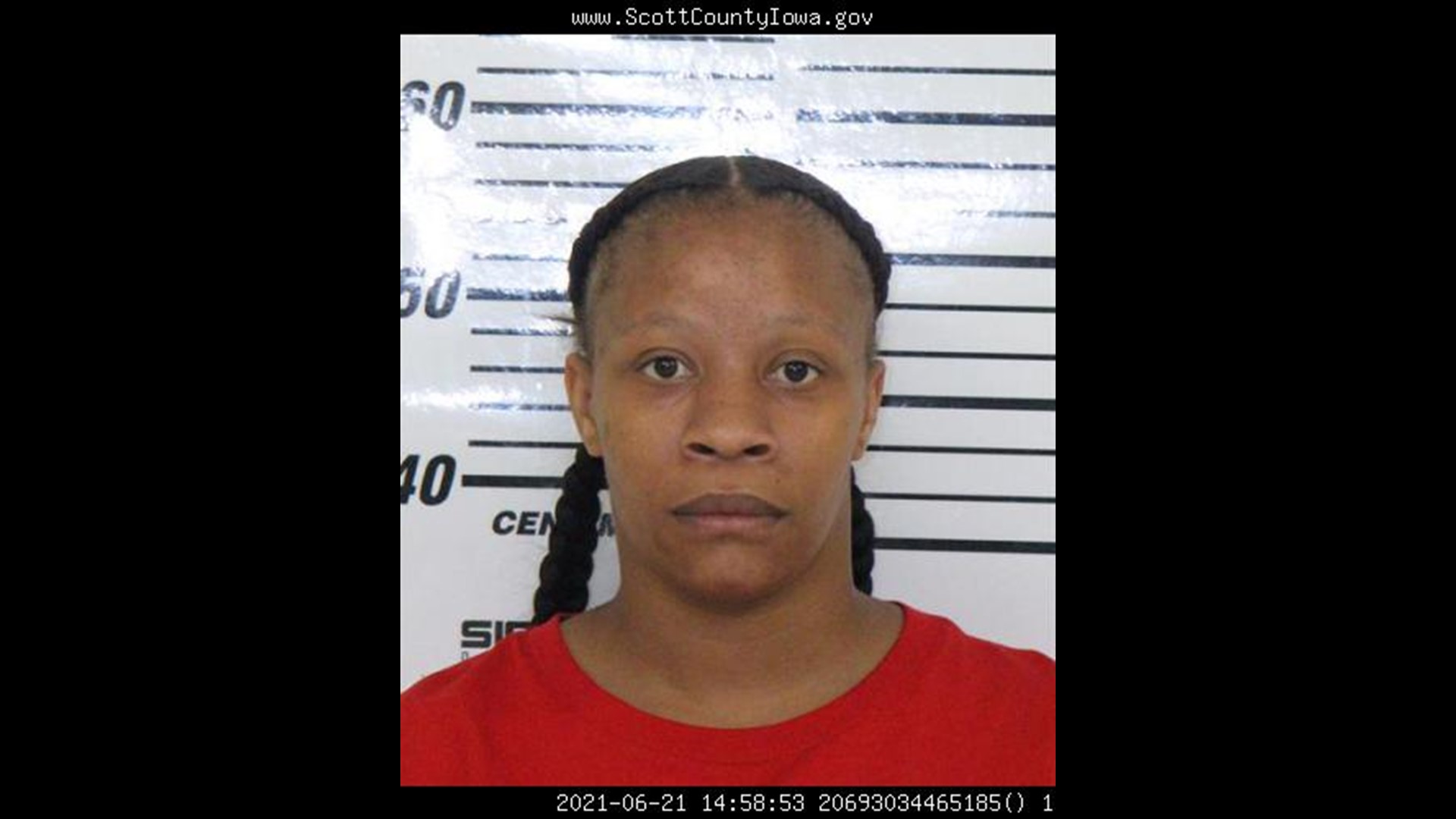 Deadly Davenport, Iowa crash leads to arrest