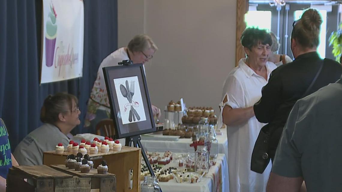Backpokal 13,5cm Mit Gravurschild - Süße Trophäe Für Bake Off Wettbewerbe