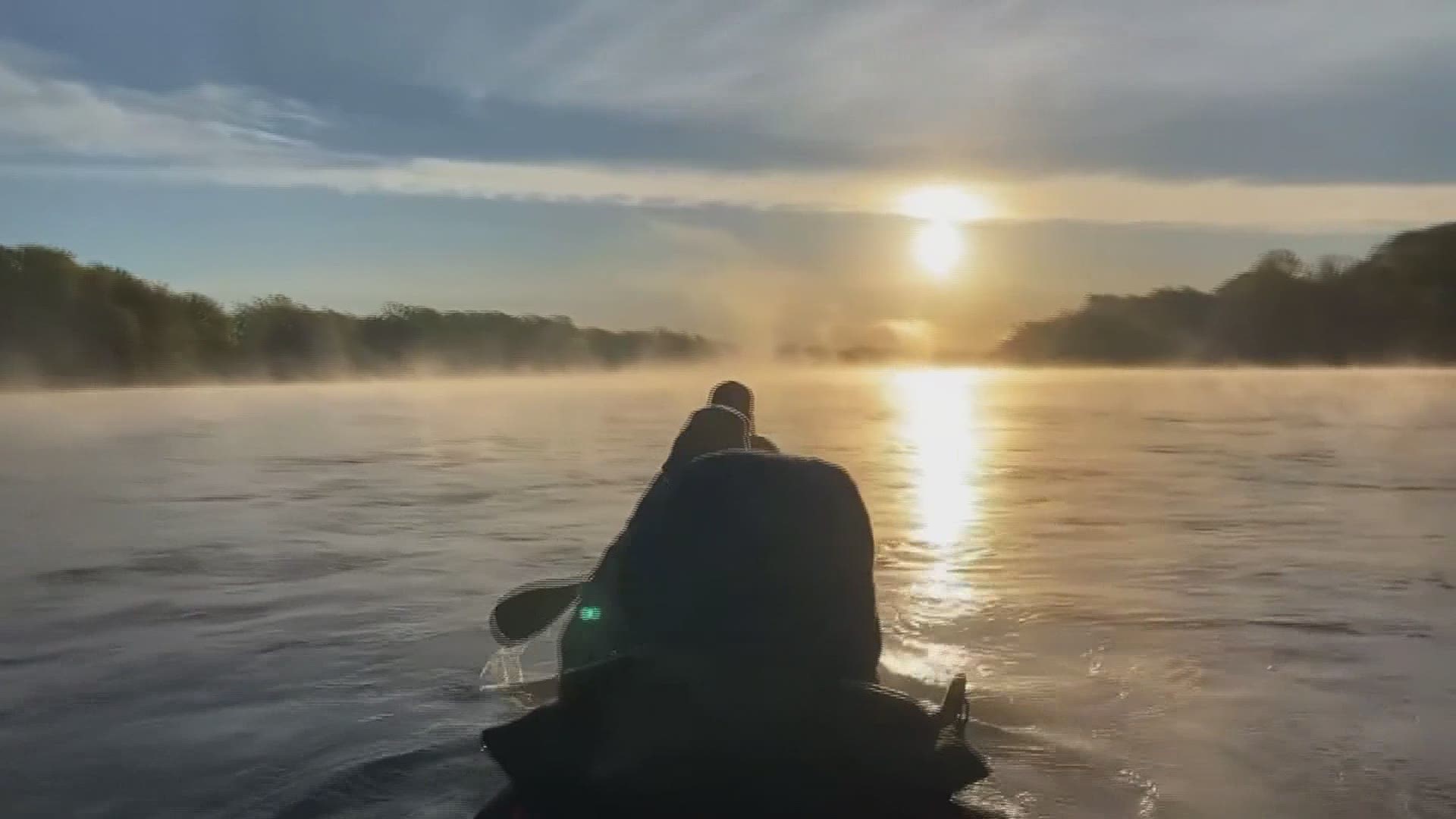 Four men are trying to beat the world record for fastest canoe trip down the Mississippi River, and it took them straight through the Quad Cities.
