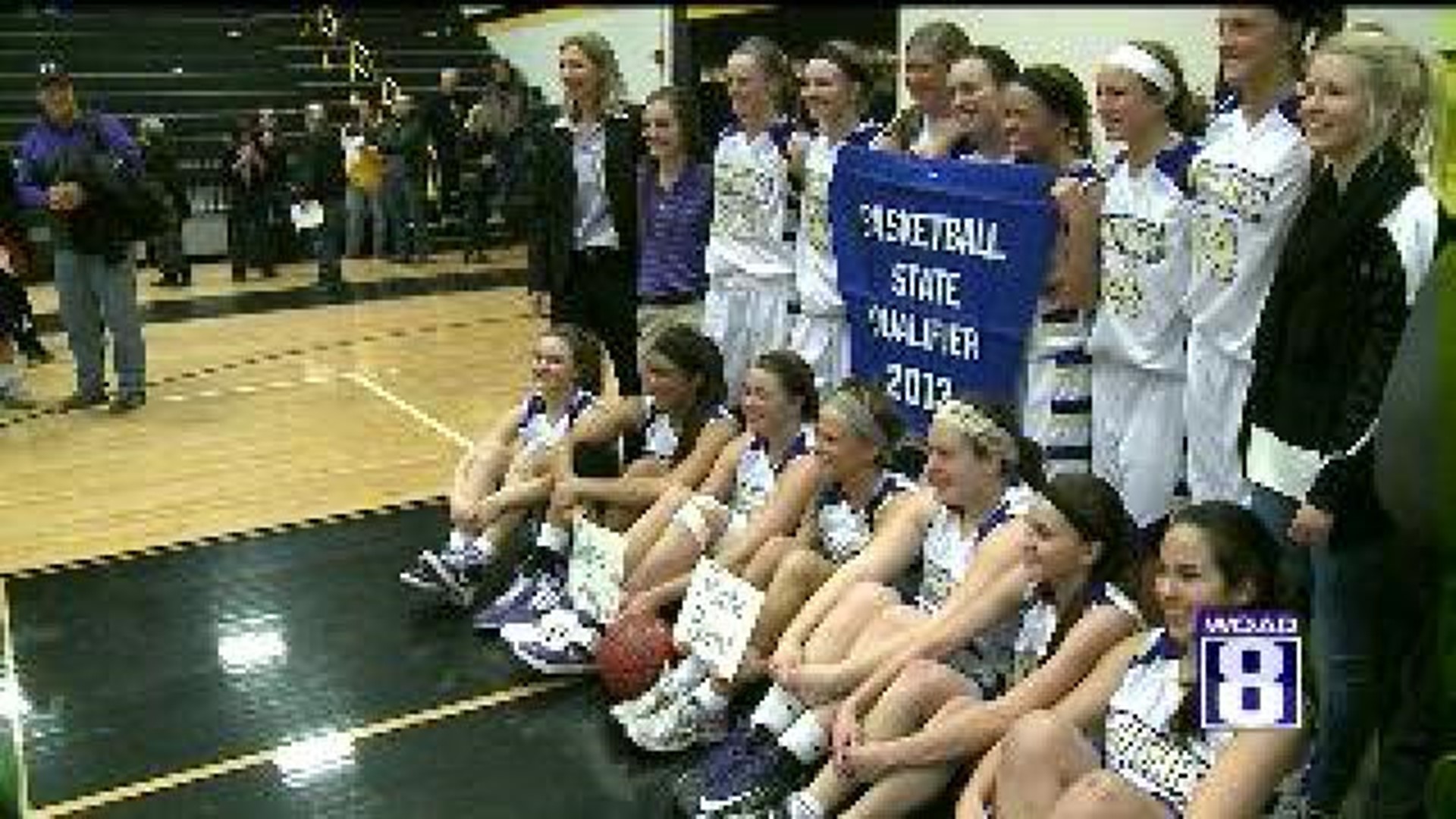 Muscatine Girls Punch Ticket to State