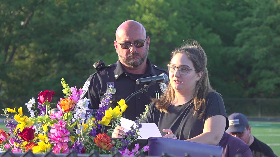 'My heart is broken' - Fiancé of shooting victim Dakota Whitlow speaks at vigil | Muscatine Shooting