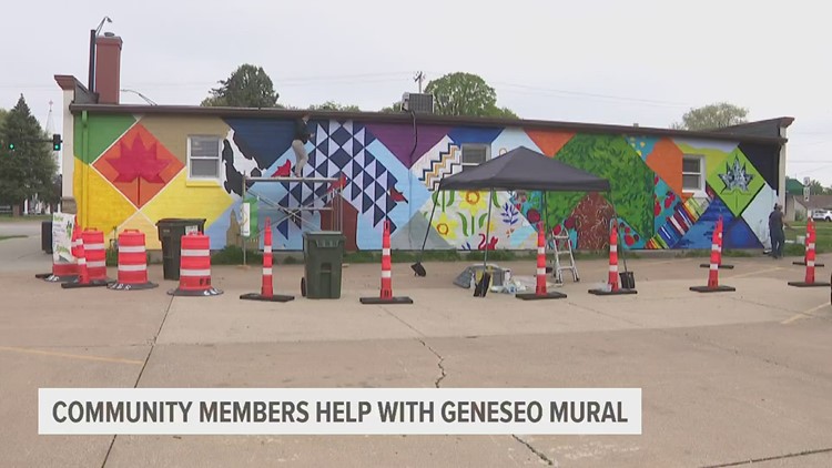 Preschoolers assist Geneseo artists in 2nd mural