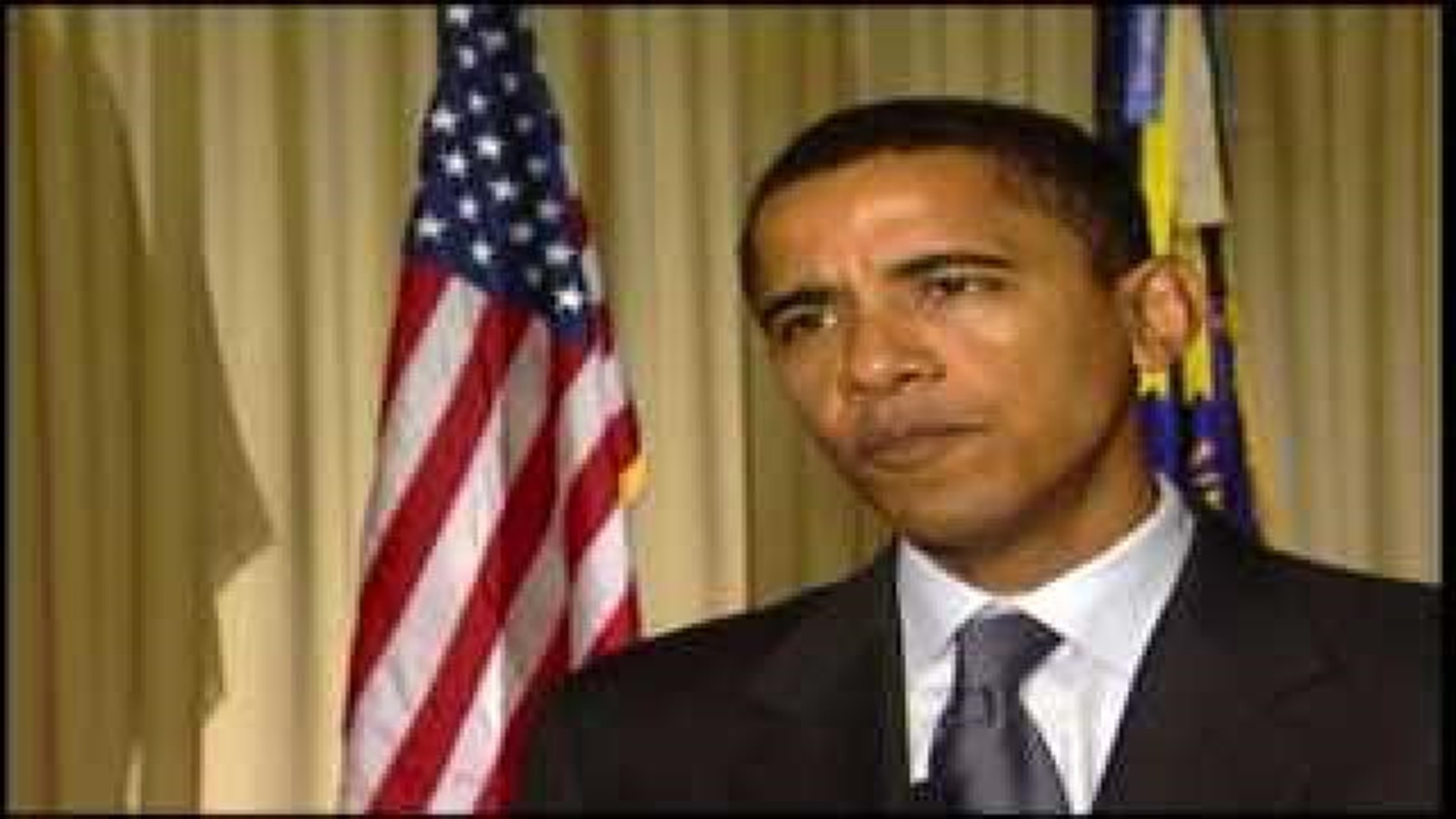 U.S. Senator Obama talks Galesburg economy with John David in 2005